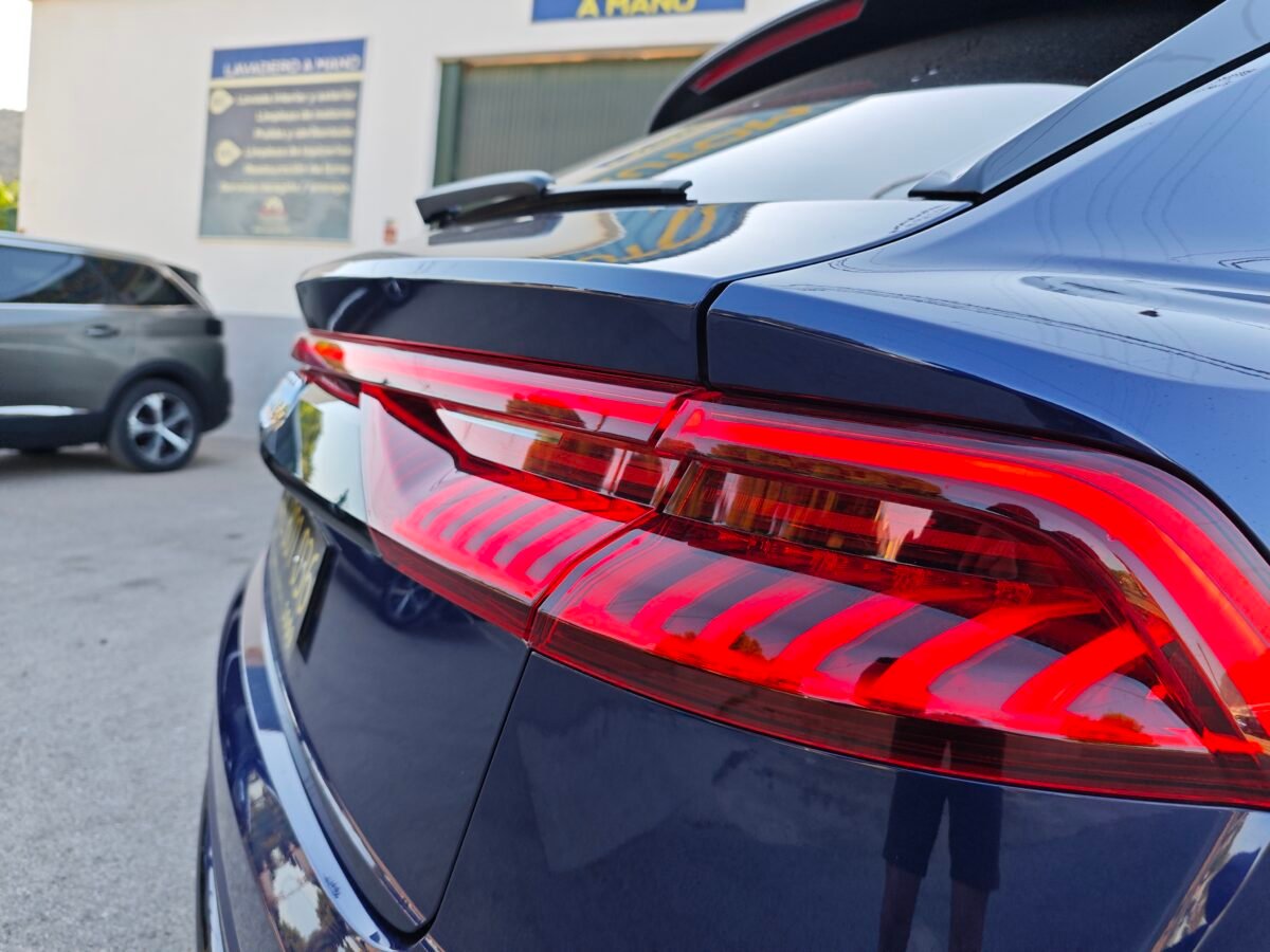 AUDI AUDI Q8 SQ8 TFSI 373kW 507CV quattro tiptronic Cambio 8Velocidades