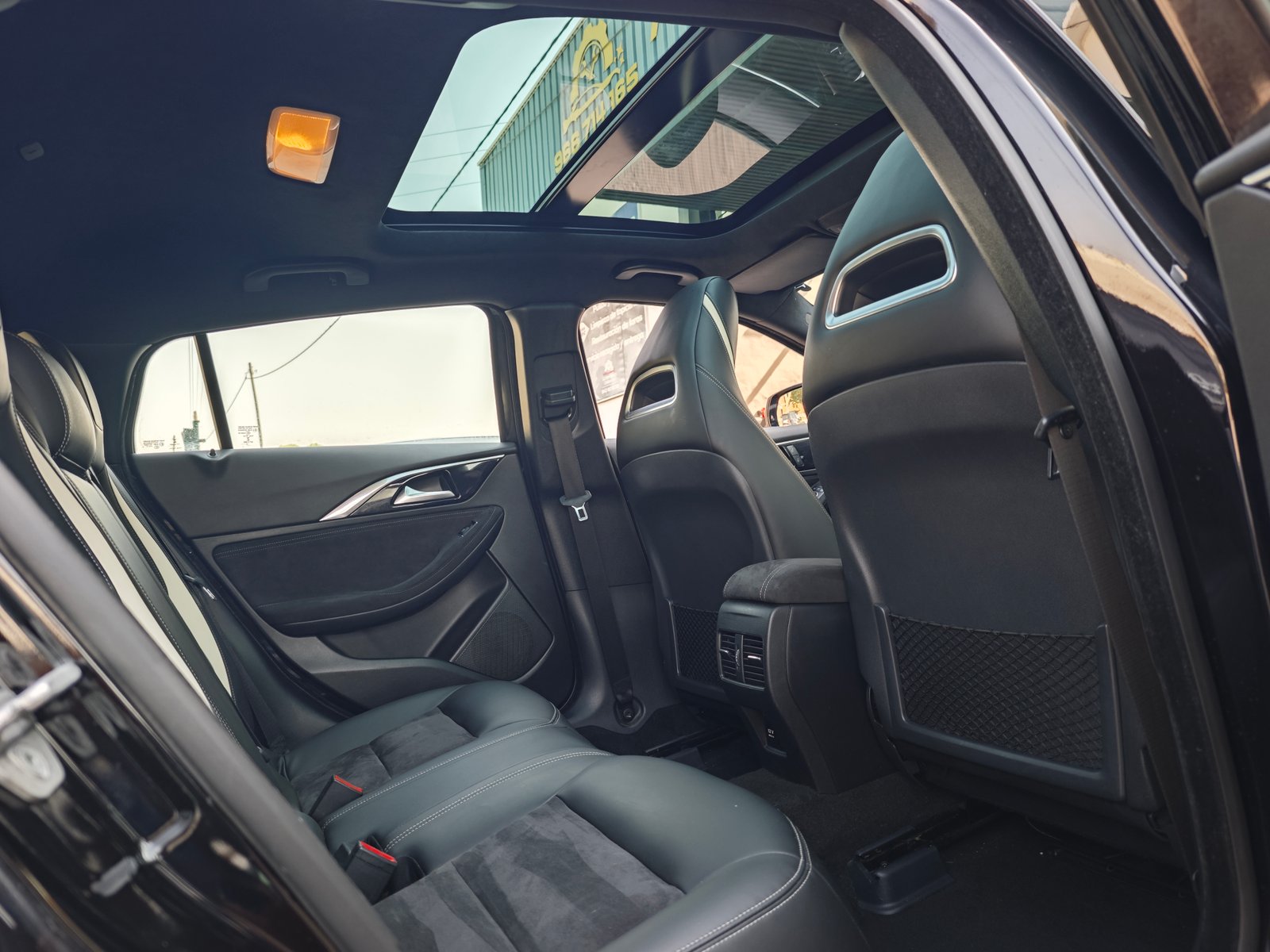 INFINITI INFINITI Q30 1.5D SPORT Edition 110cv PANORAMA FULL