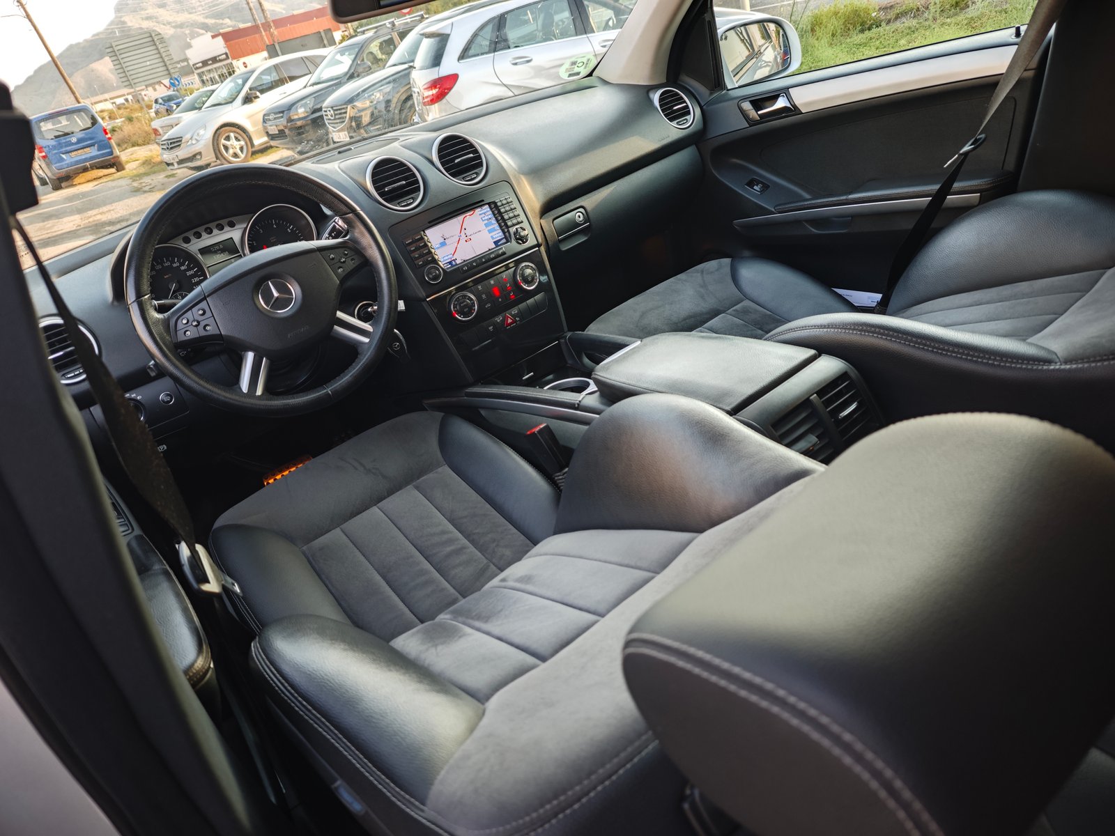 MERCEDES-BENZ ML 350 CGi 7G AVANTGARDE FULL