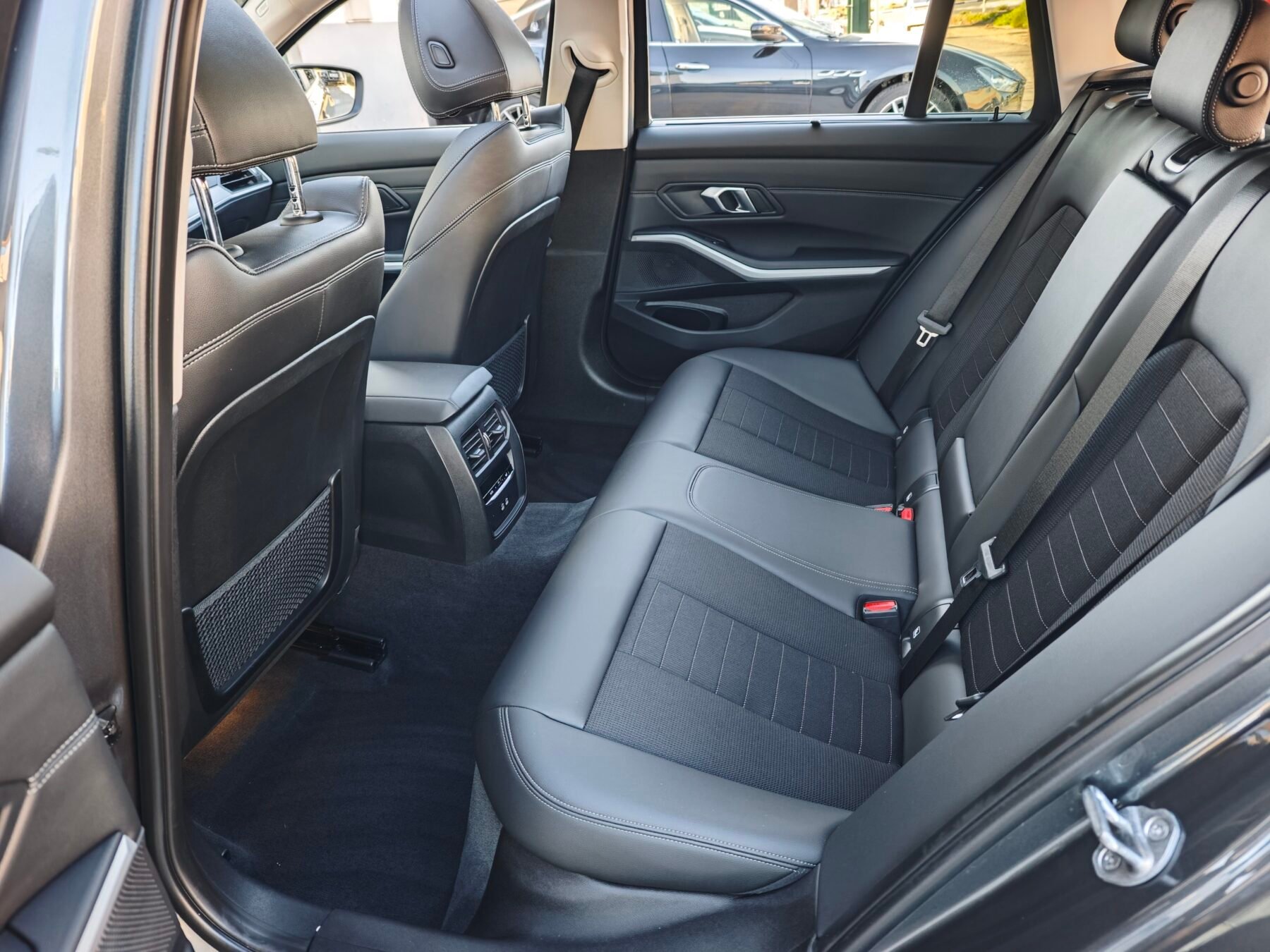 BMW 318d MOTOR 2.0 150CV Bi Turbo IMPOLUTO Auto.Touring