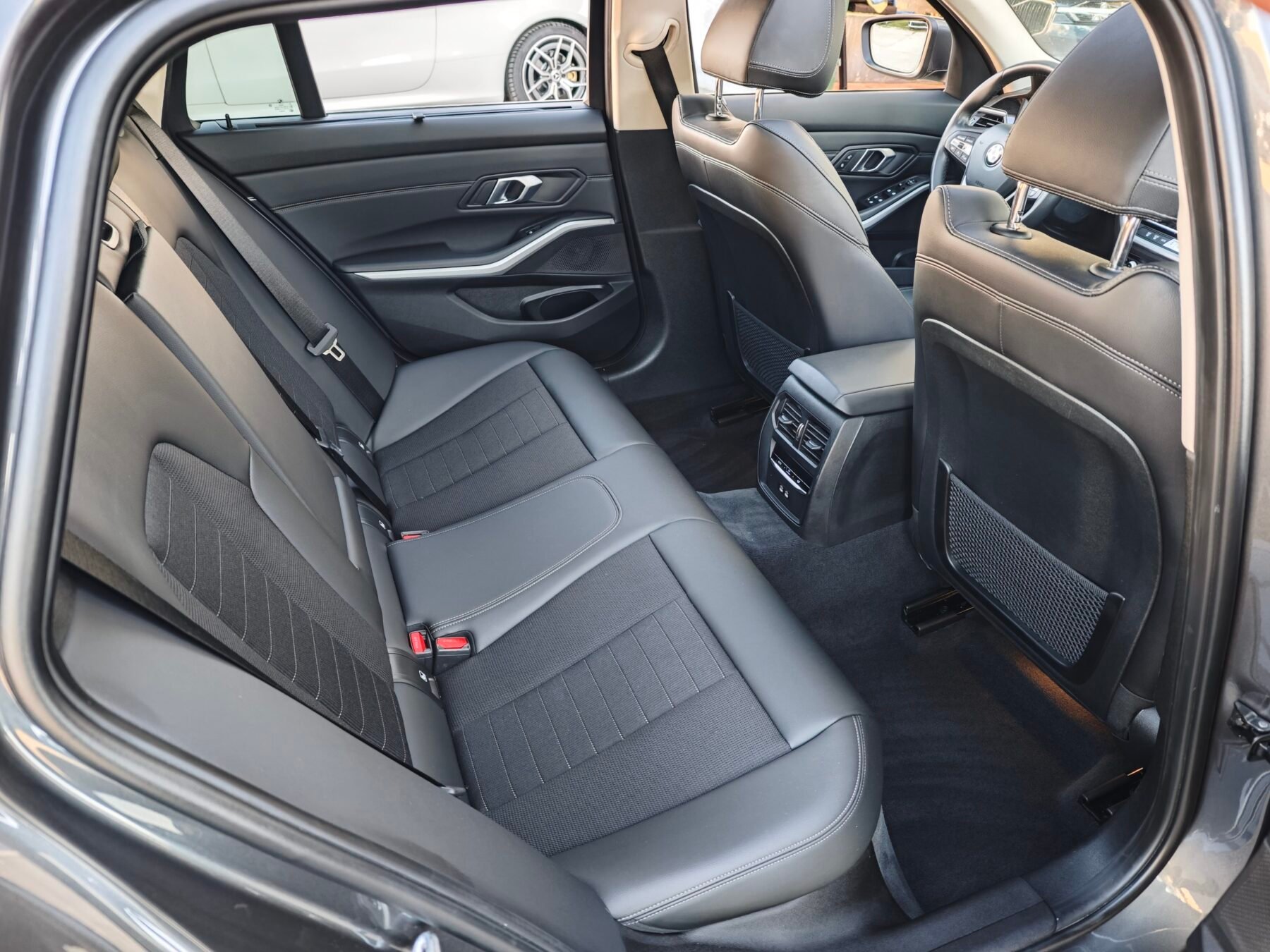 BMW 318d MOTOR 2.0 150CV Bi Turbo IMPOLUTO Auto.Touring