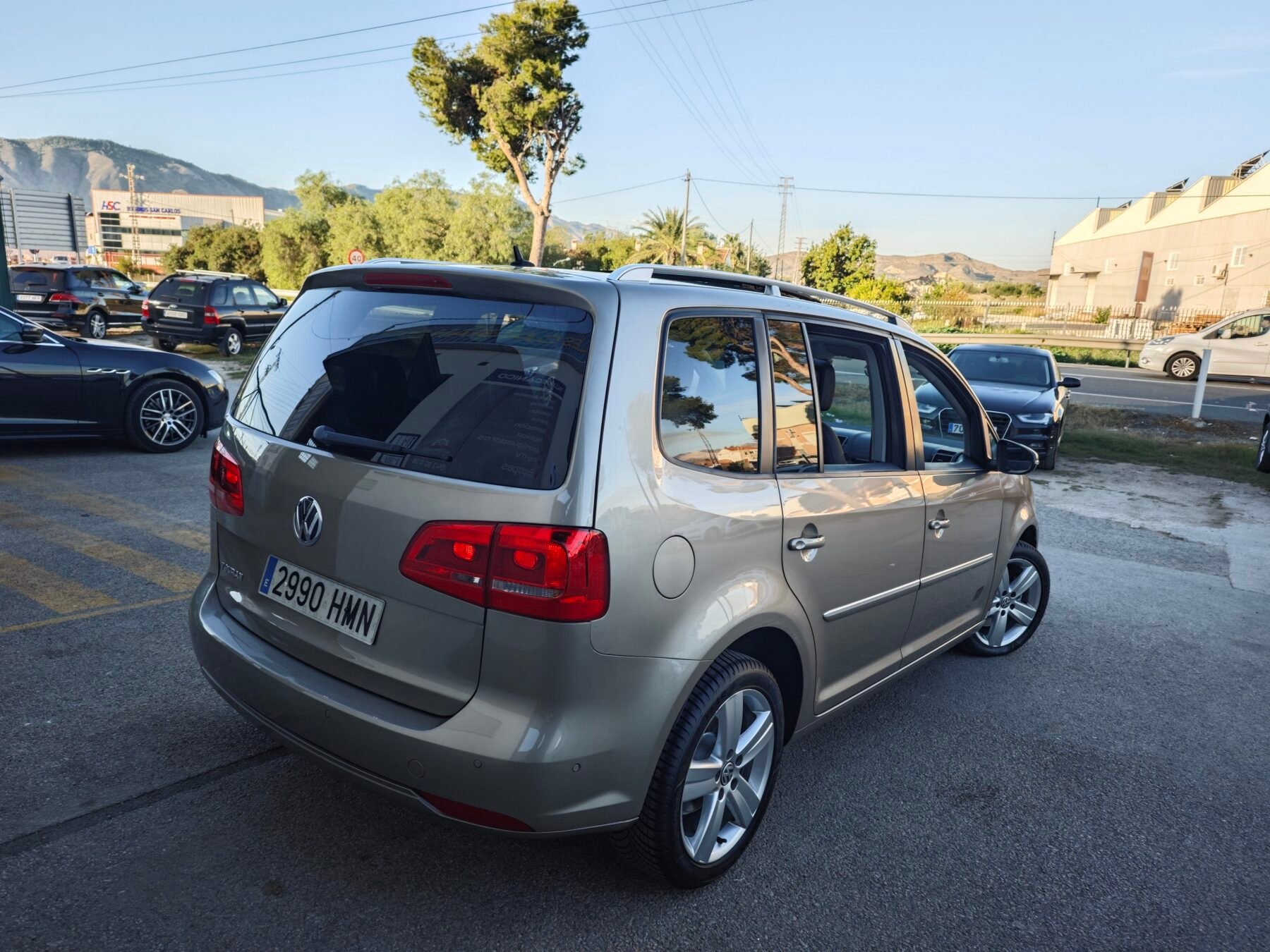 VOLKSWAGEN  Touran 2.0 TDI 140cv DSG Sport 7Plazas