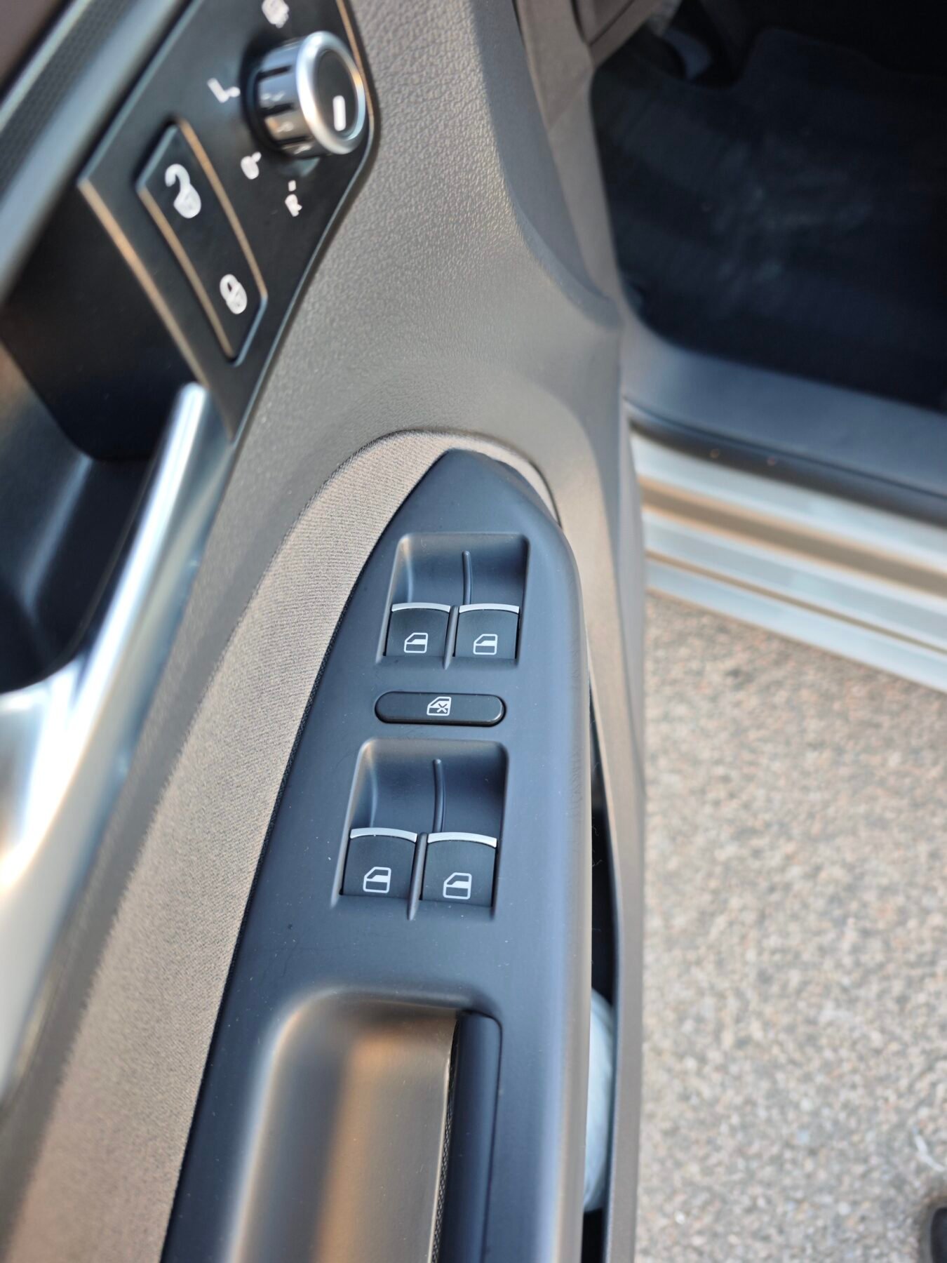 VOLKSWAGEN  Touran 2.0 TDI 140cv DSG Sport 7Plazas