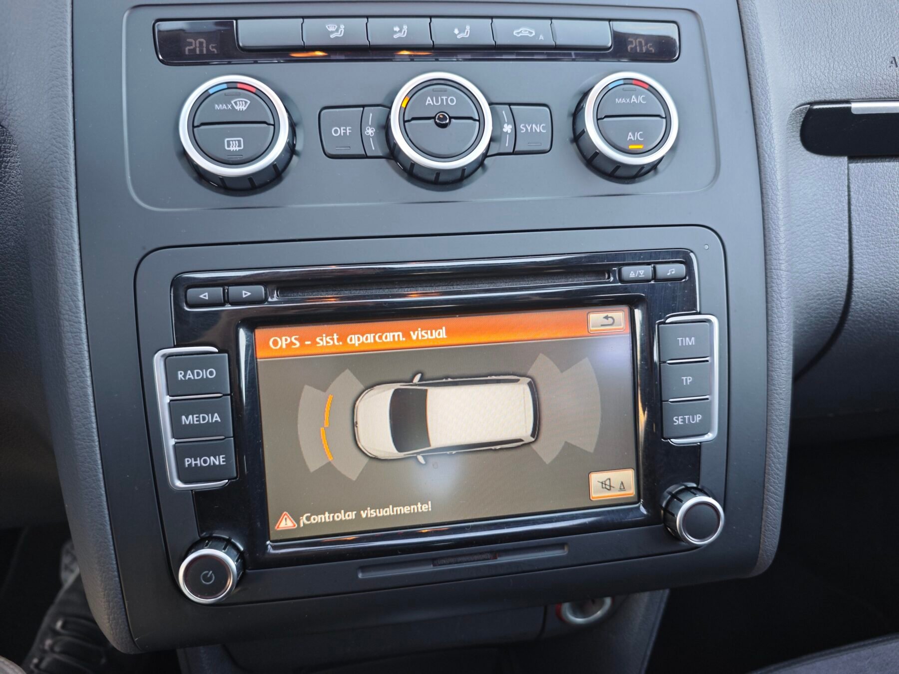 VOLKSWAGEN  Touran 2.0 TDI 140cv DSG Sport 7Plazas