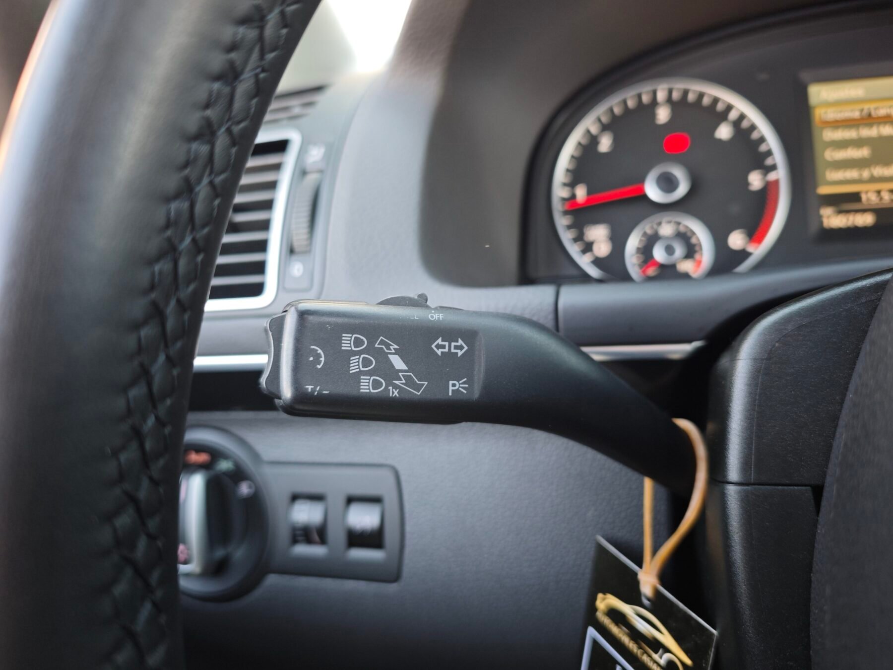 VOLKSWAGEN  Touran 2.0 TDI 140cv DSG Sport 7Plazas