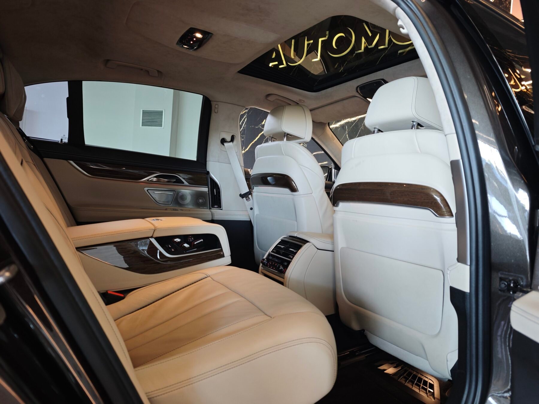 BMW  7 750iA xDrive 450Cv INDIVIDUAL FUL FUL FULL