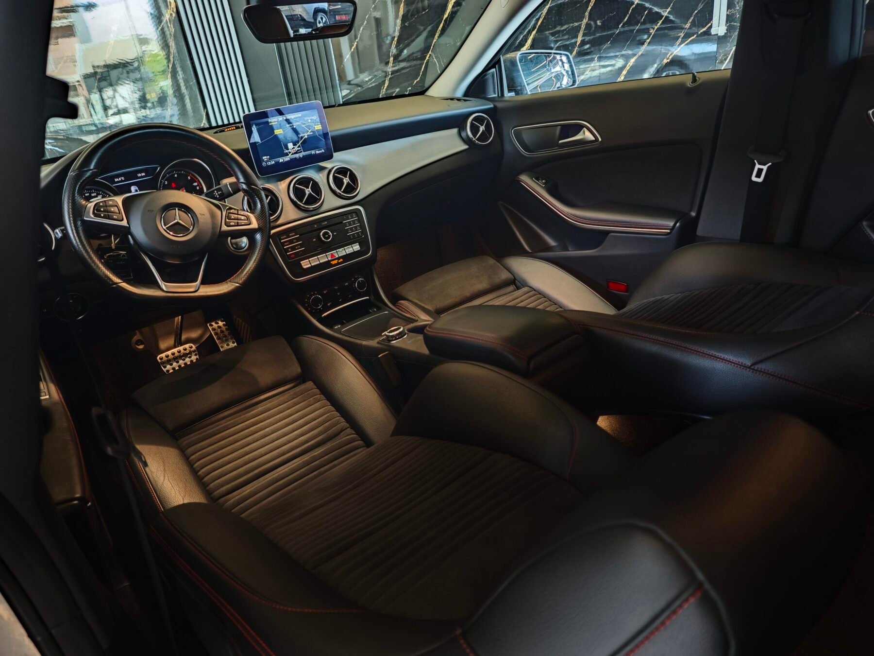 MERCEDES-BENZ  Clase CLA CLA 220 d 4MATIC Shooting Brake