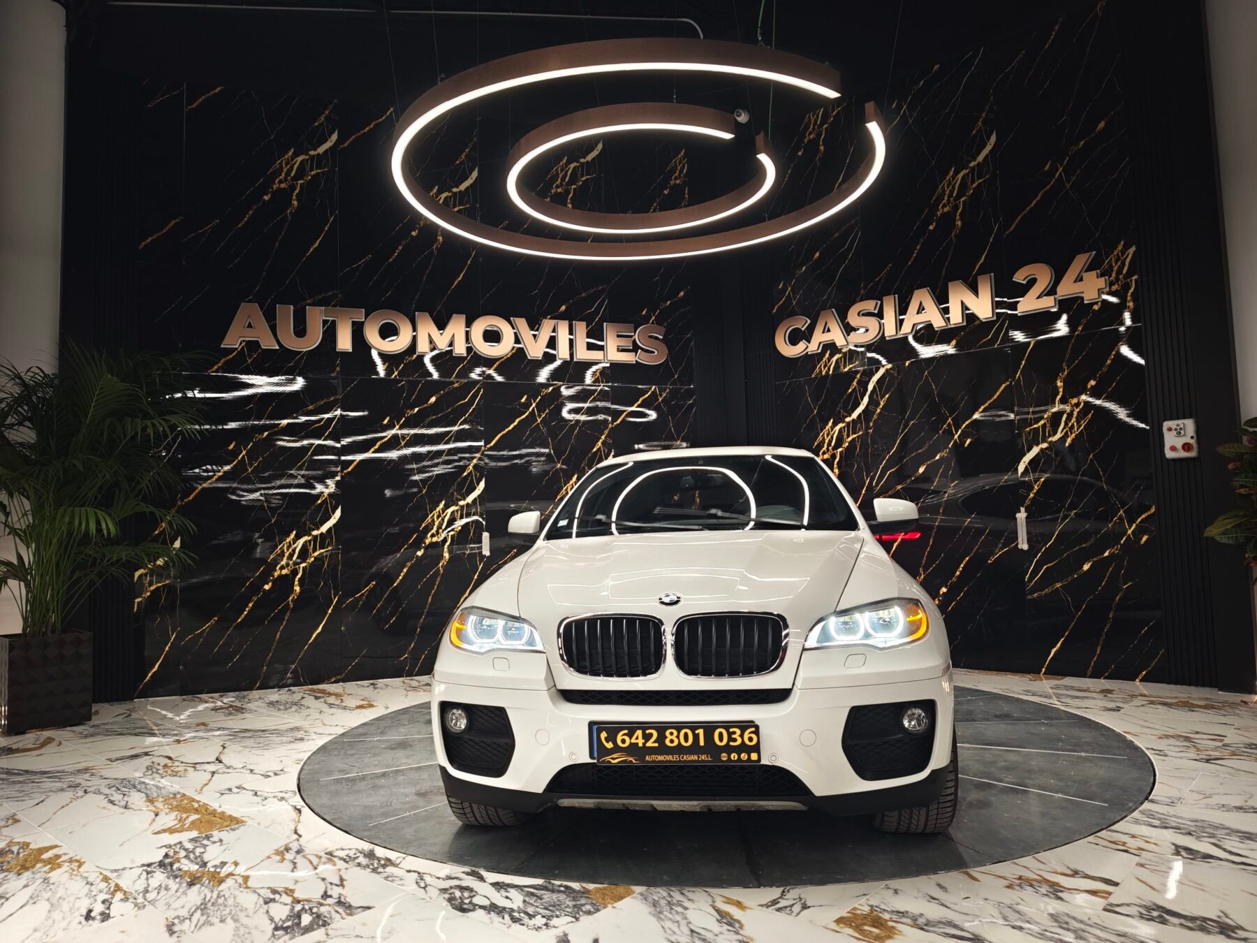 BMW X6 xDrive30d 245CV M Paket 8Velocidades 5Plazas