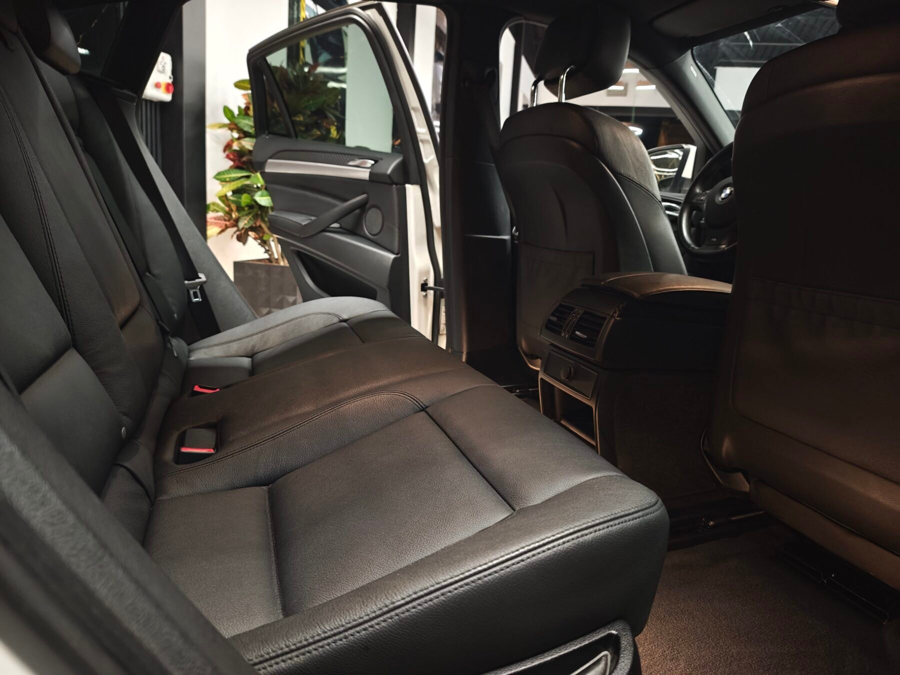 BMW X6 xDrive30d 245CV M Paket 8Velocidades 5Plazas