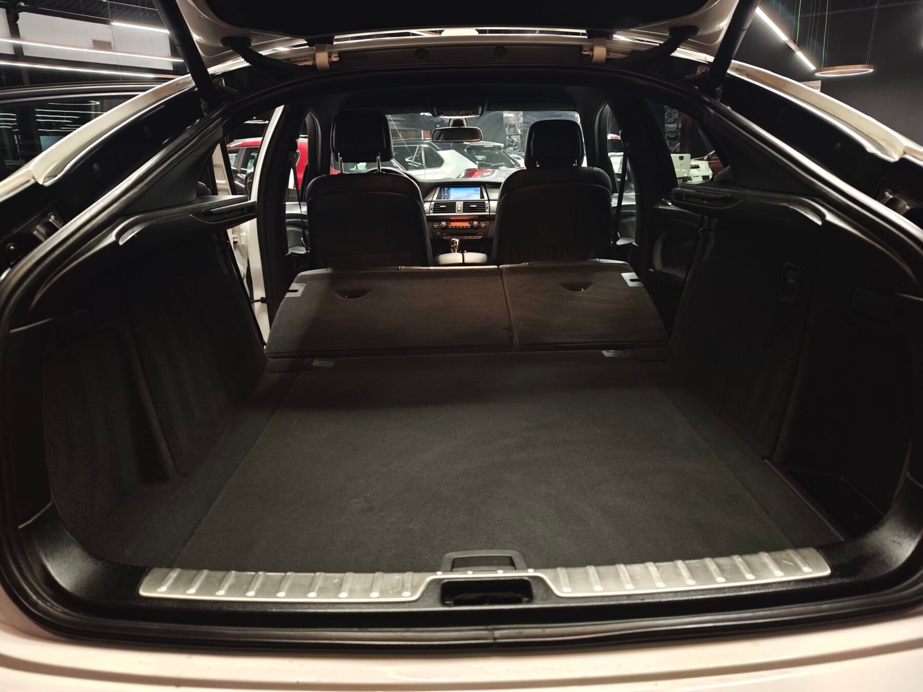 BMW X6 xDrive30d 245CV M Paket 8Velocidades 5Plazas