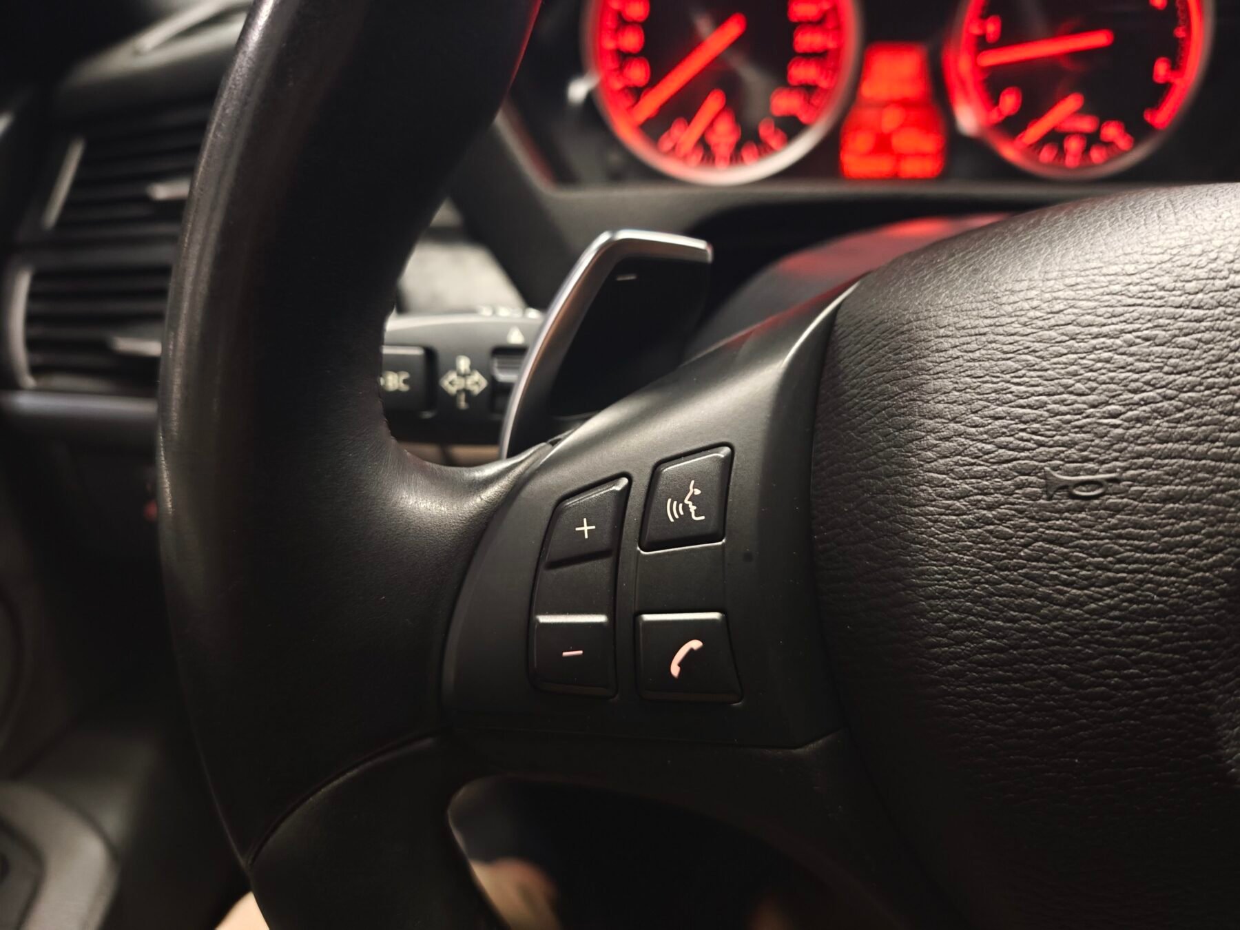 BMW X6 xDrive30d 245CV M Paket 8Velocidades 5Plazas