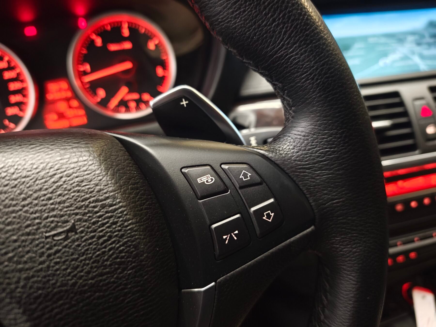 BMW X6 xDrive30d 245CV M Paket 8Velocidades 5Plazas