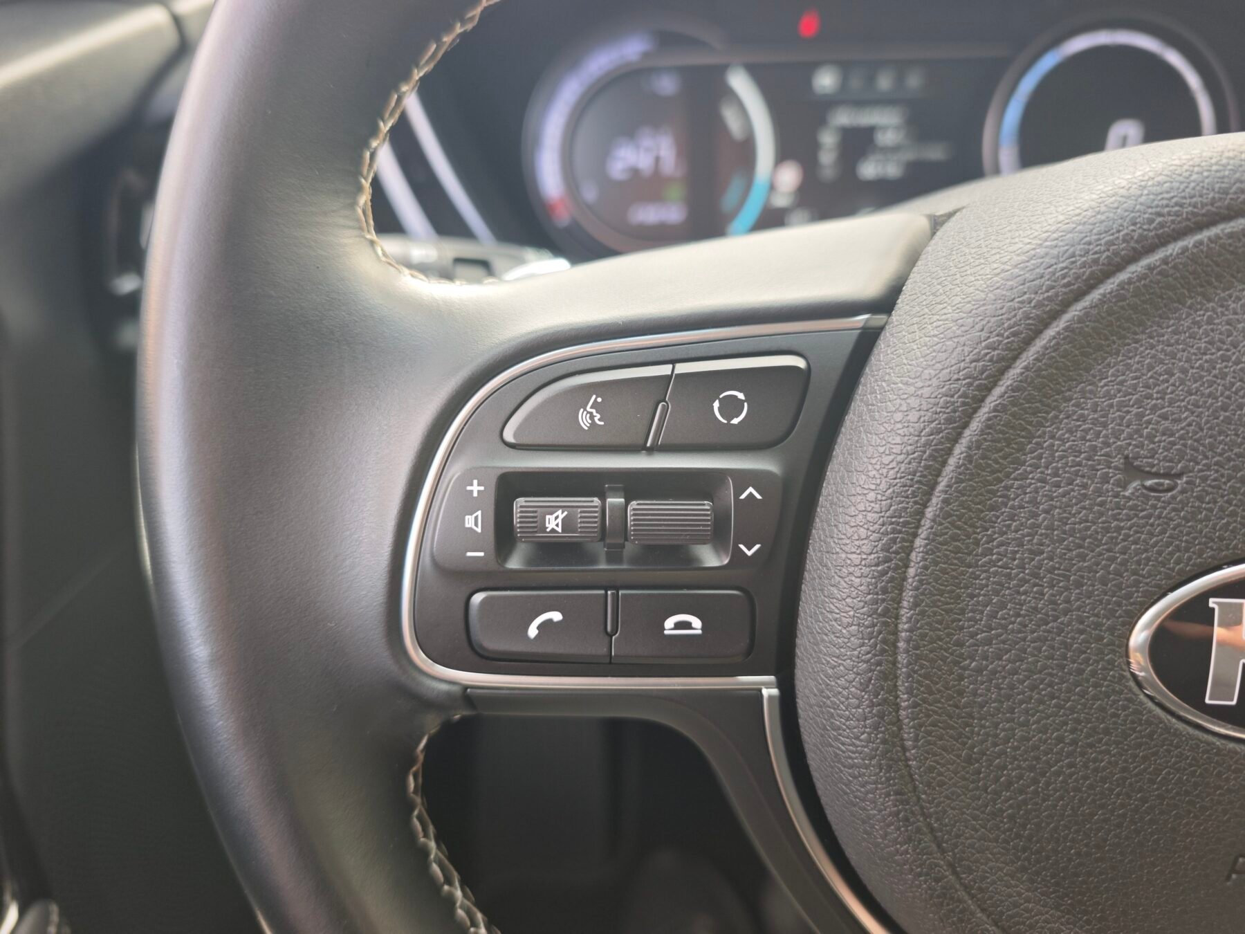 KIA e-Niro eNiro 100kW 136CV Emotion