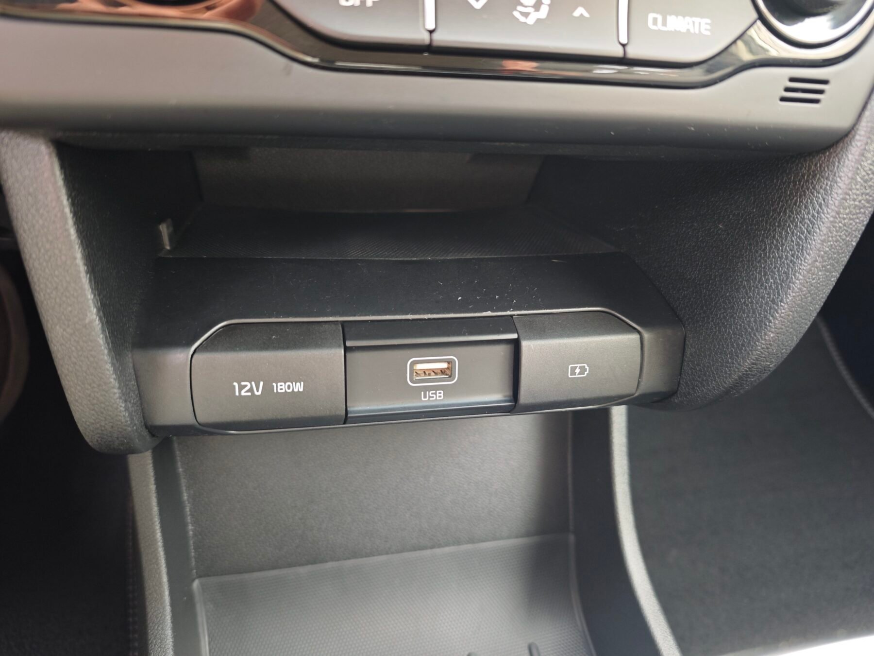 KIA e-Niro eNiro 100kW 136CV Emotion