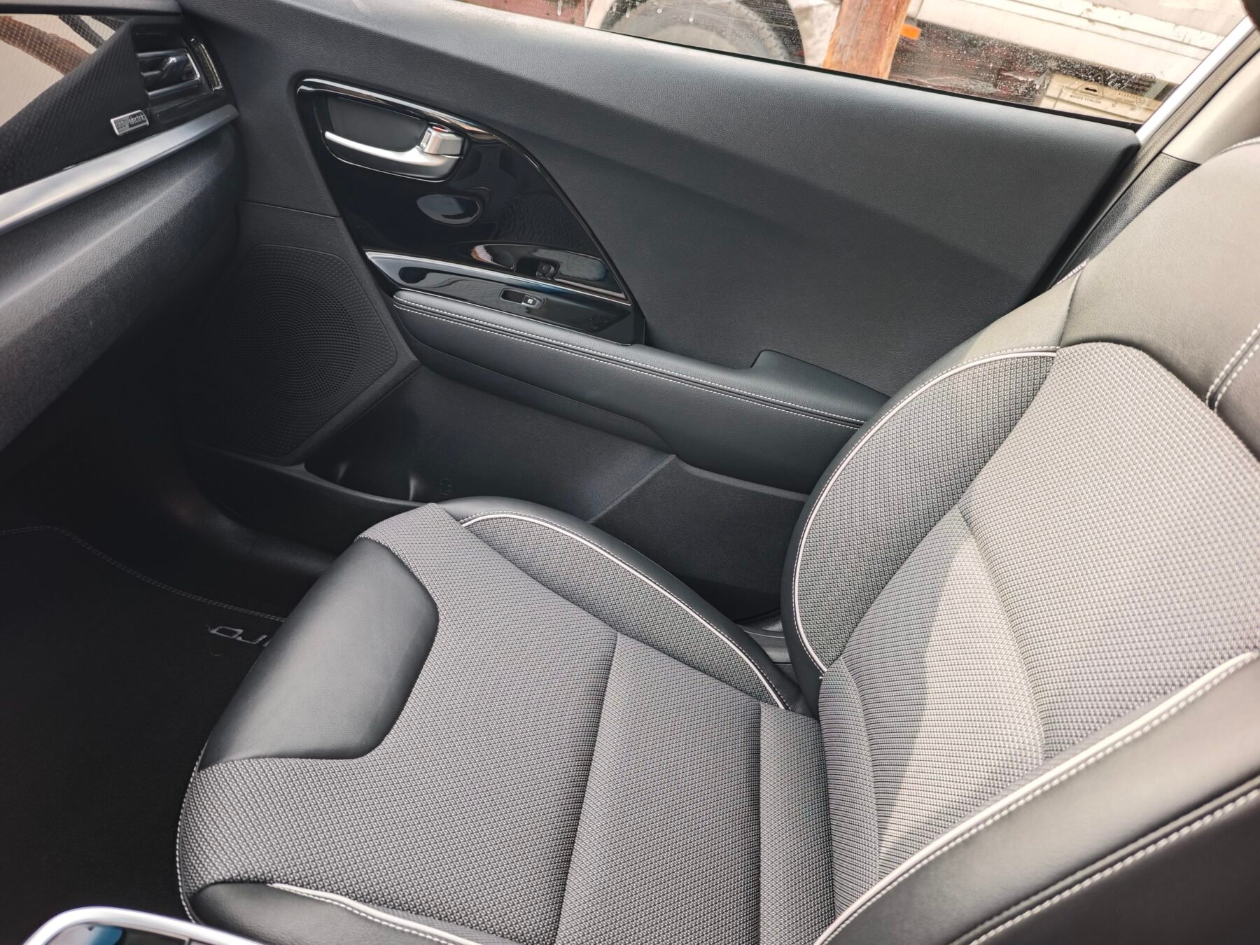 KIA e-Niro eNiro 100kW 136CV Emotion