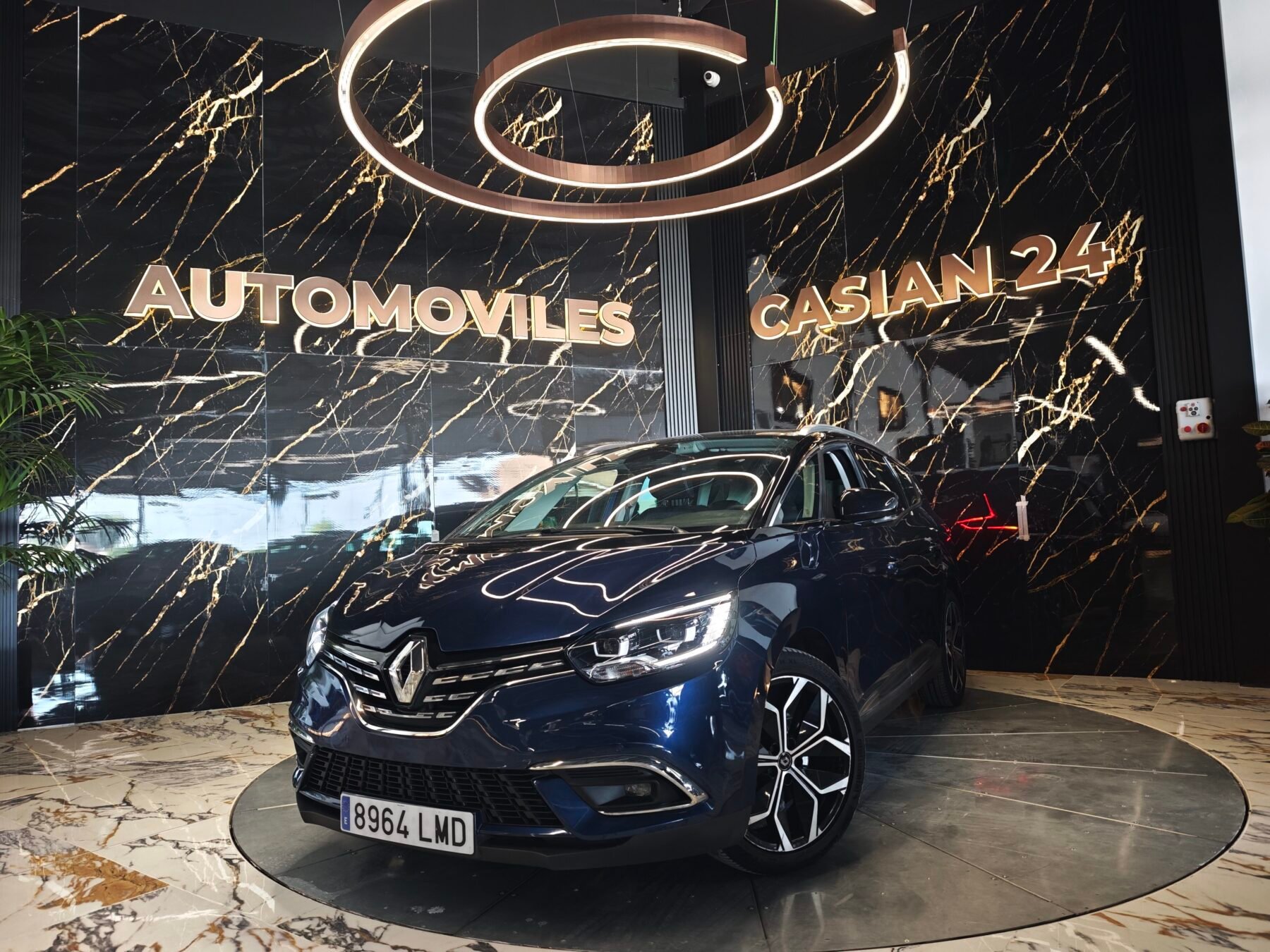 RENAULT Grand Scénic Zen 7PLAZAS dCi  150CV Sport Edition