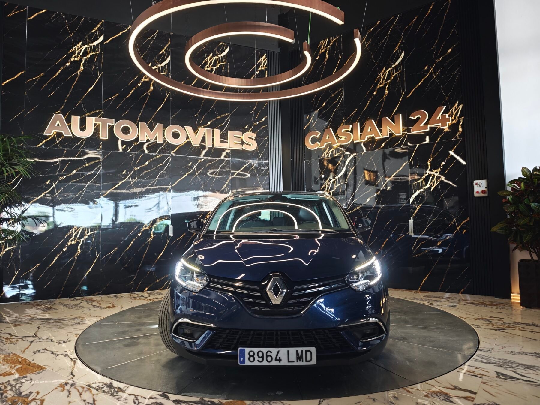 RENAULT Grand Scénic Zen 7PLAZAS dCi  150CV Sport Edition