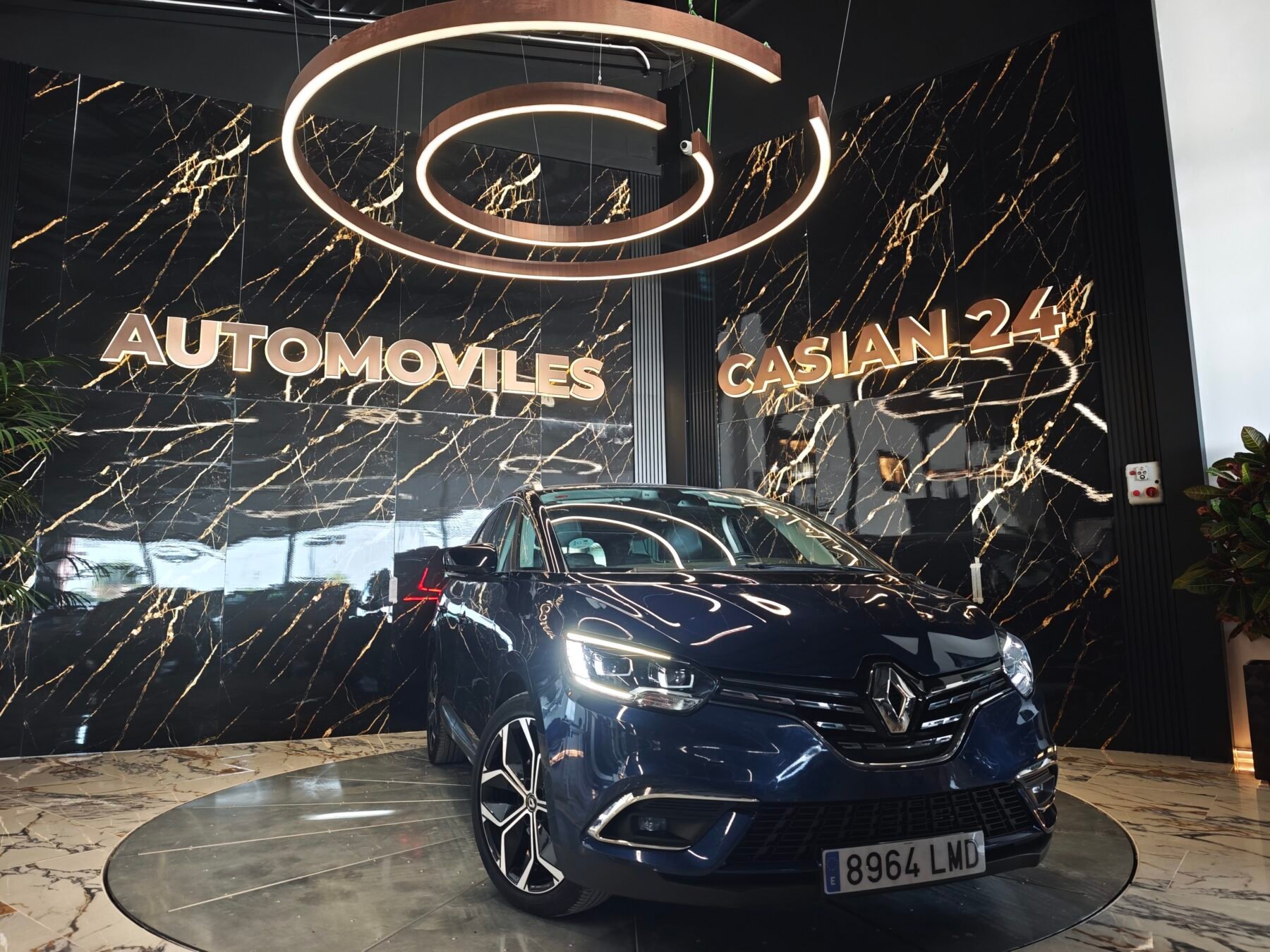 RENAULT Grand Scénic Zen 7PLAZAS dCi  150CV Sport Edition