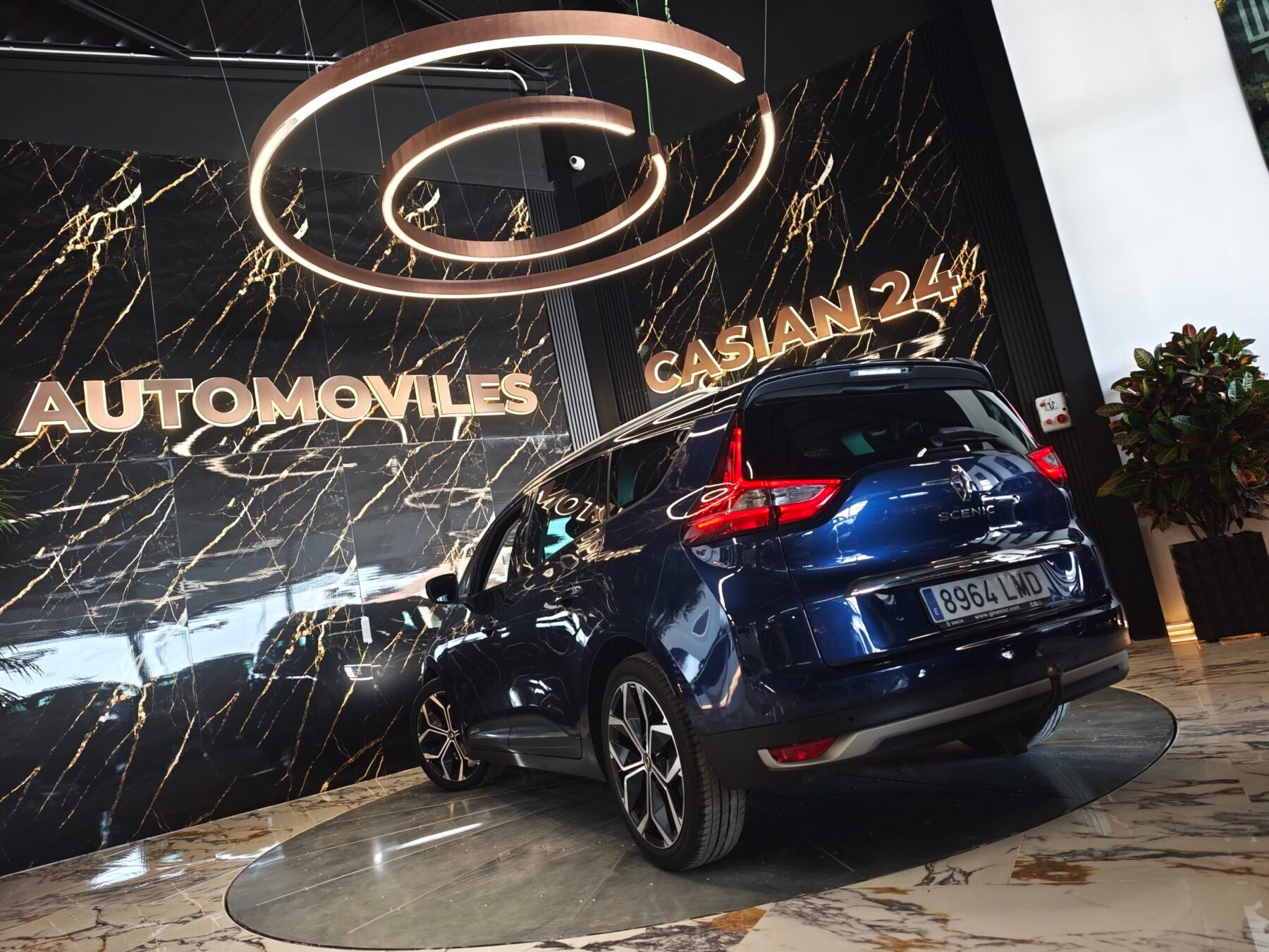 RENAULT Grand Scénic Zen 7PLAZAS dCi  150CV Sport Edition