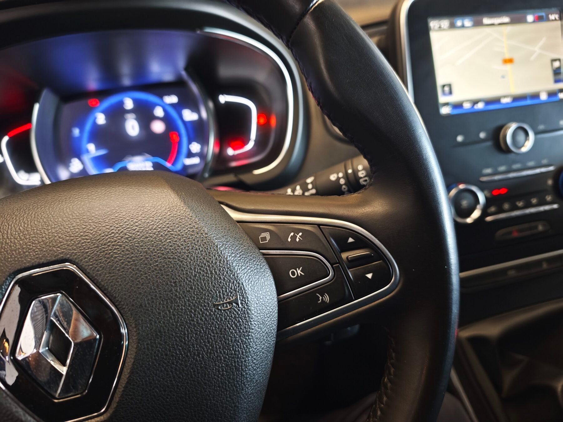 RENAULT Grand Scénic Zen 7PLAZAS dCi  150CV Sport Edition