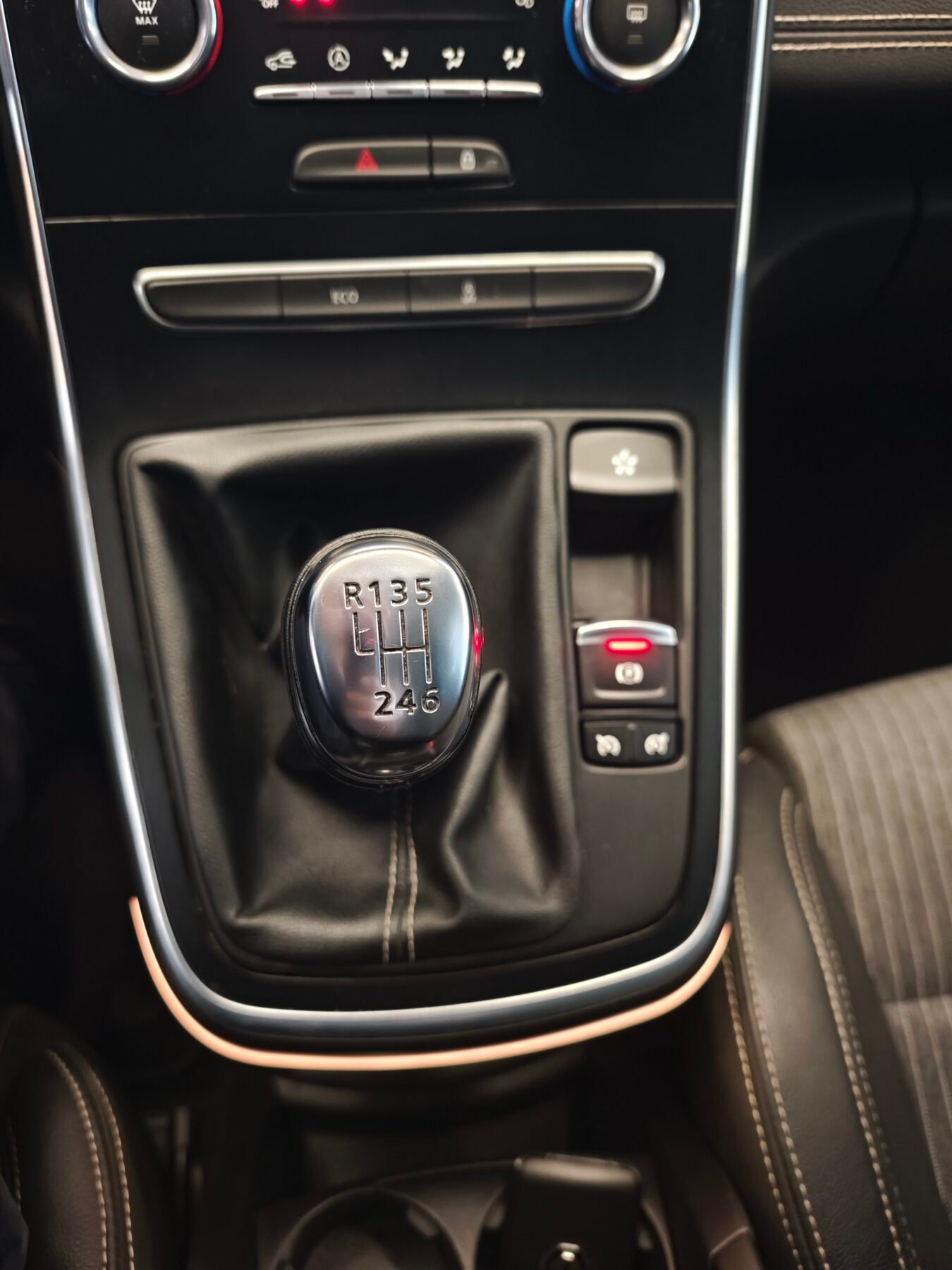 RENAULT Grand Scénic Zen 7PLAZAS dCi  150CV Sport Edition