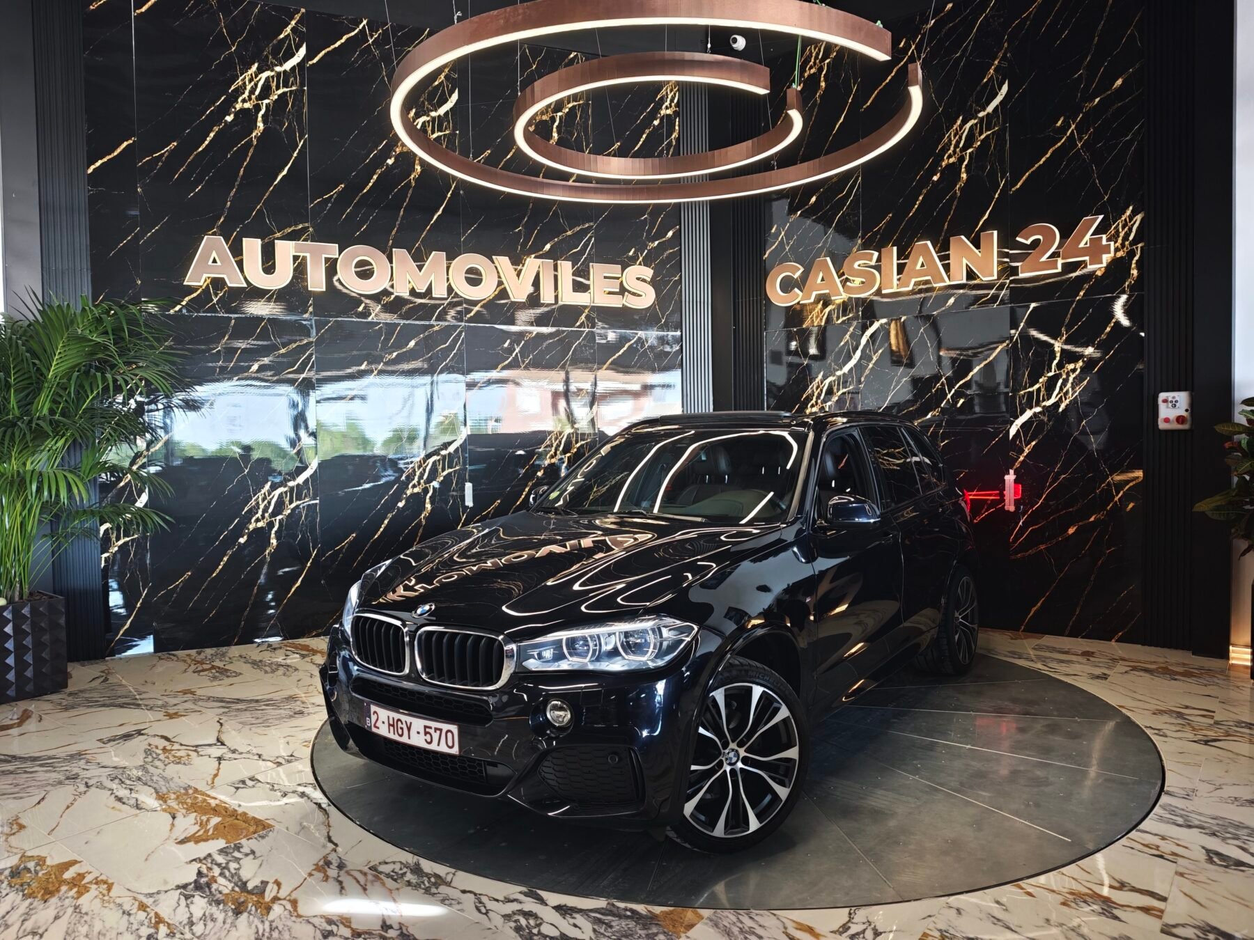 BMW X5 xDrive25d 230CV M Paket full