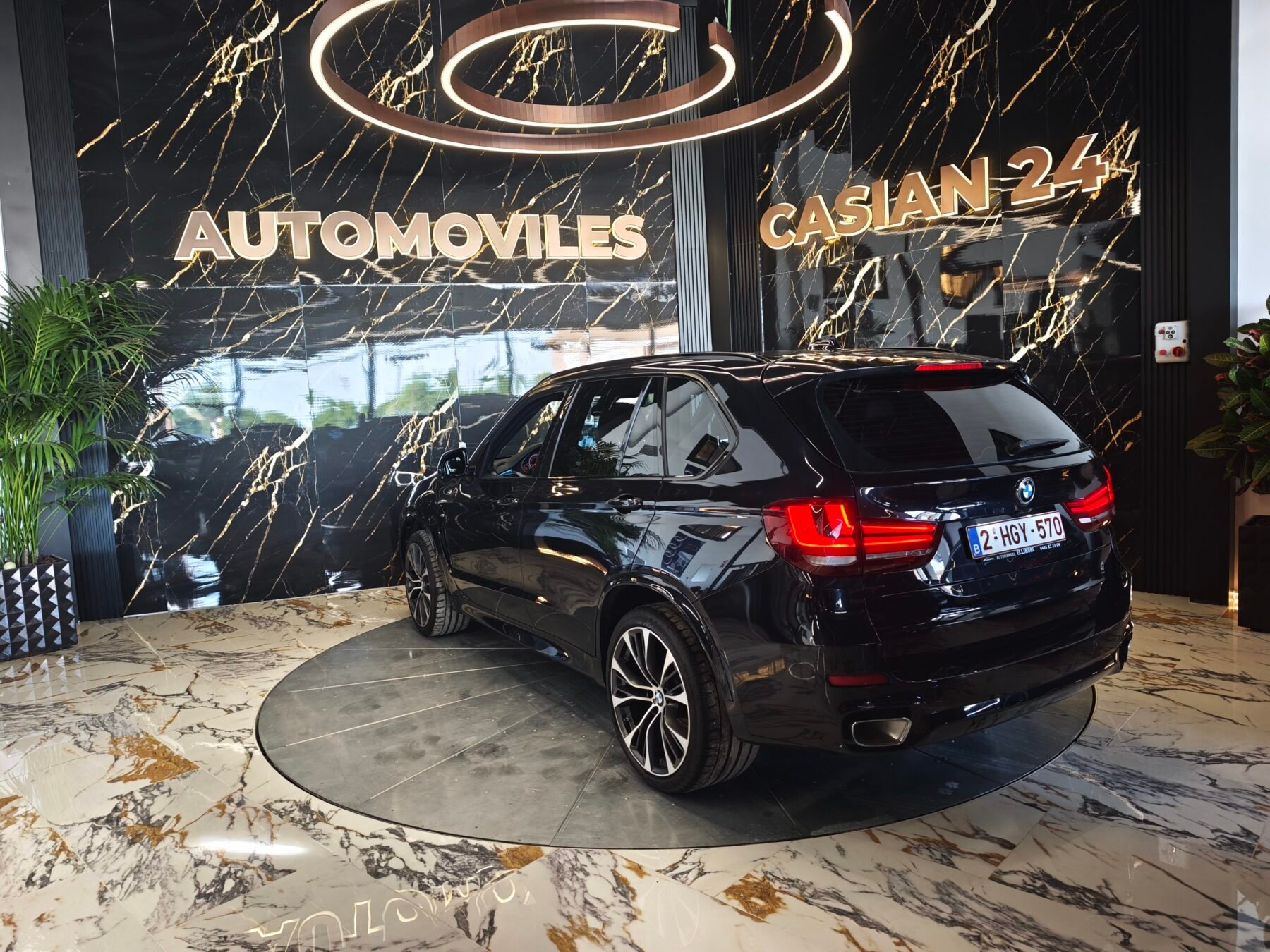 BMW X5 xDrive25d 230CV M Paket full