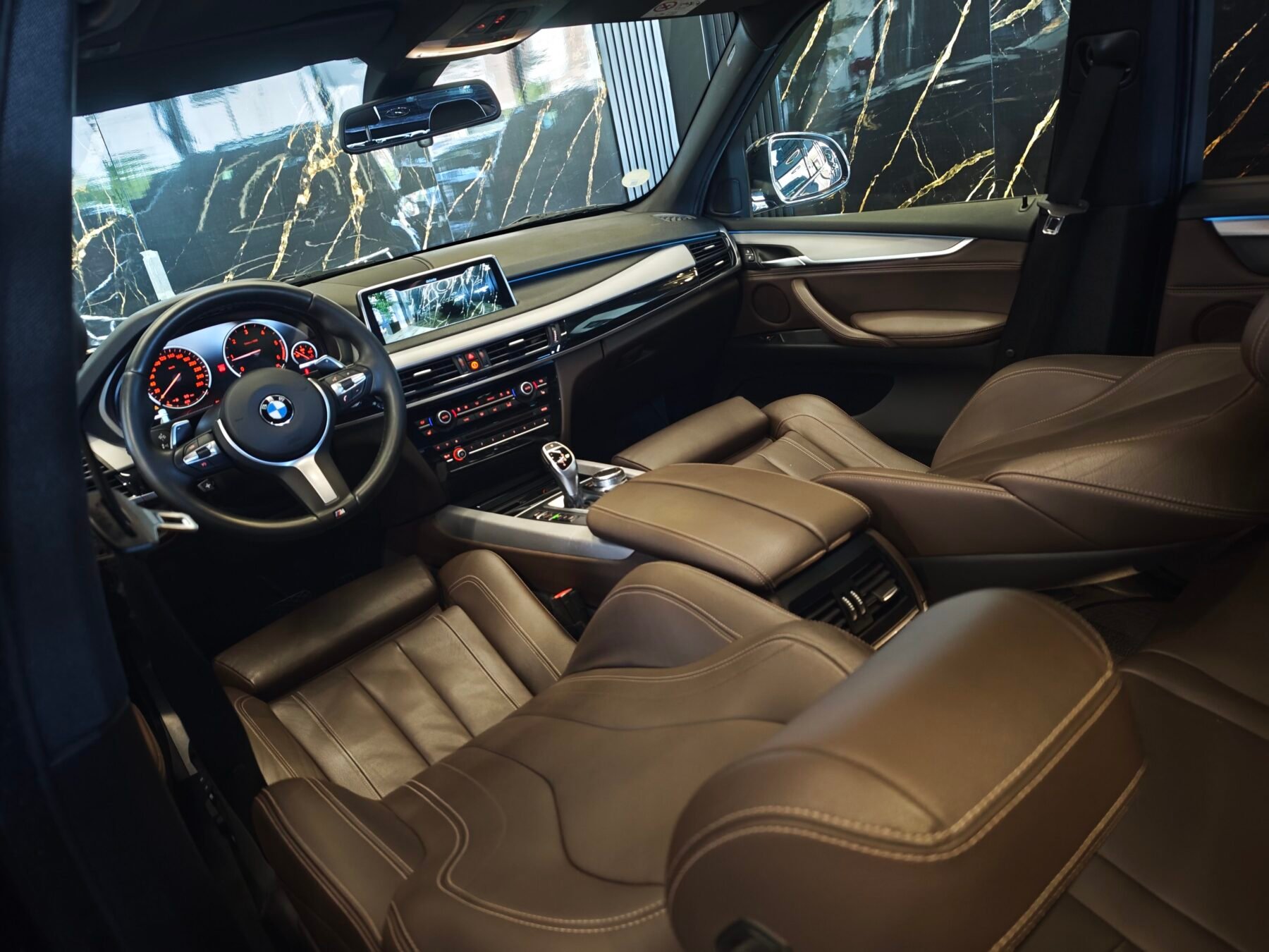 BMW X5 xDrive25d 230CV M Paket full