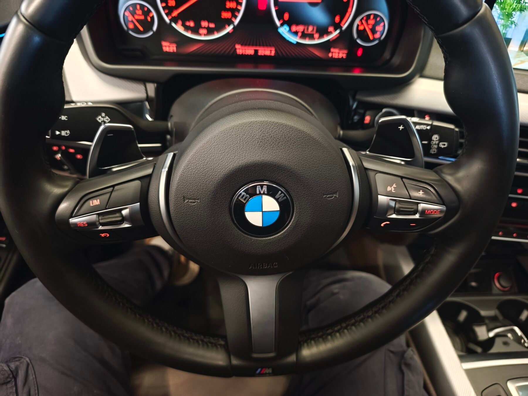 BMW X5 xDrive25d 230CV M Paket full