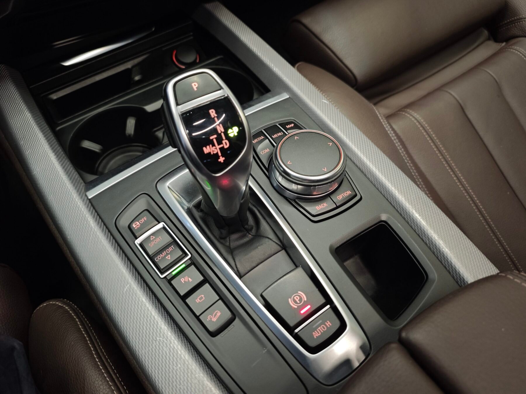 BMW X5 xDrive25d 230CV M Paket full