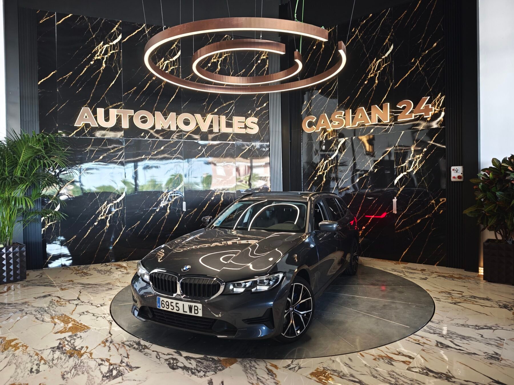 BMW 318d MOTOR 2.0 150CV Bi Turbo IMPOLUTO Auto.Touring