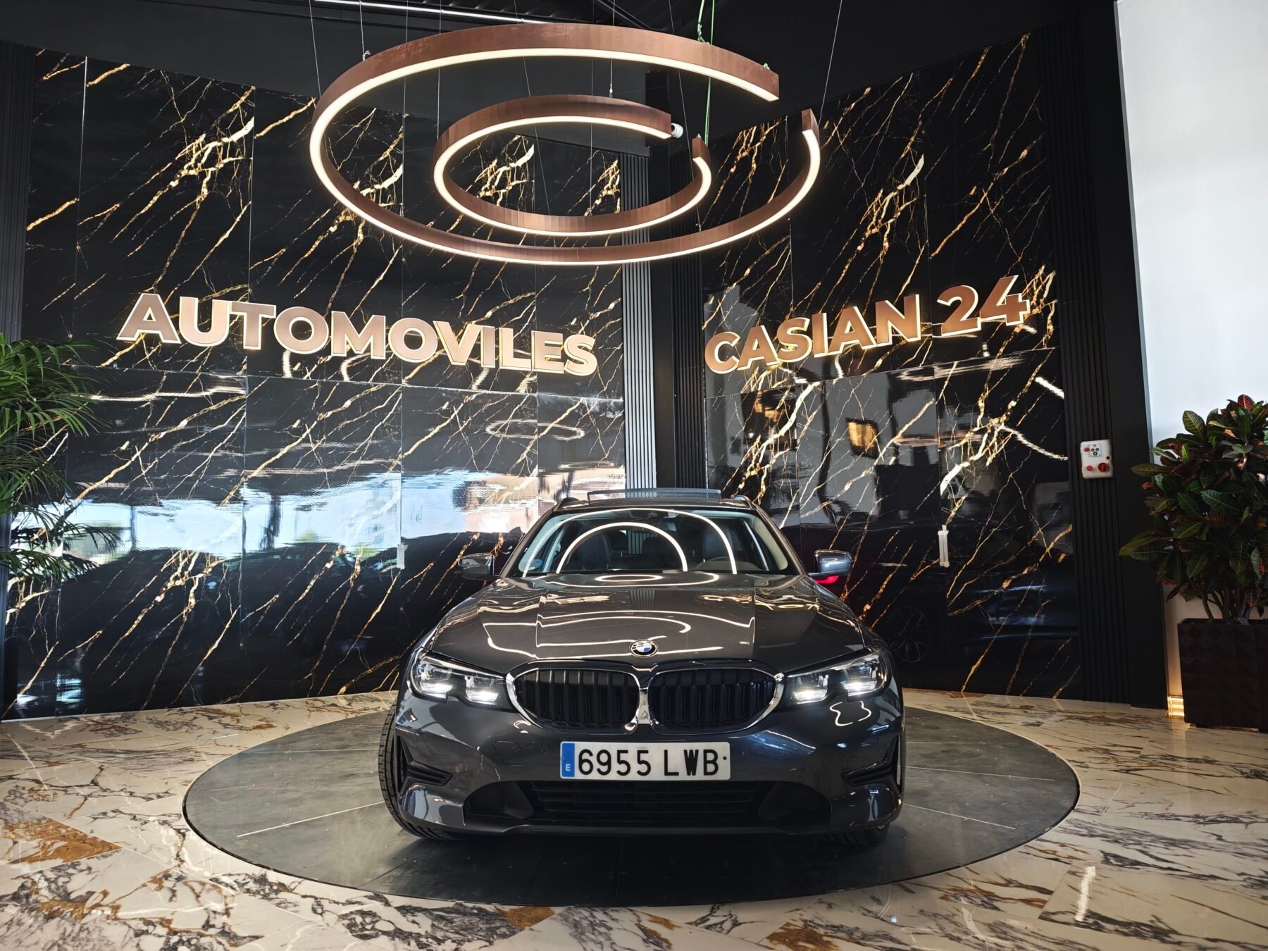 BMW 318d MOTOR 2.0 150CV Bi Turbo IMPOLUTO Auto.Touring