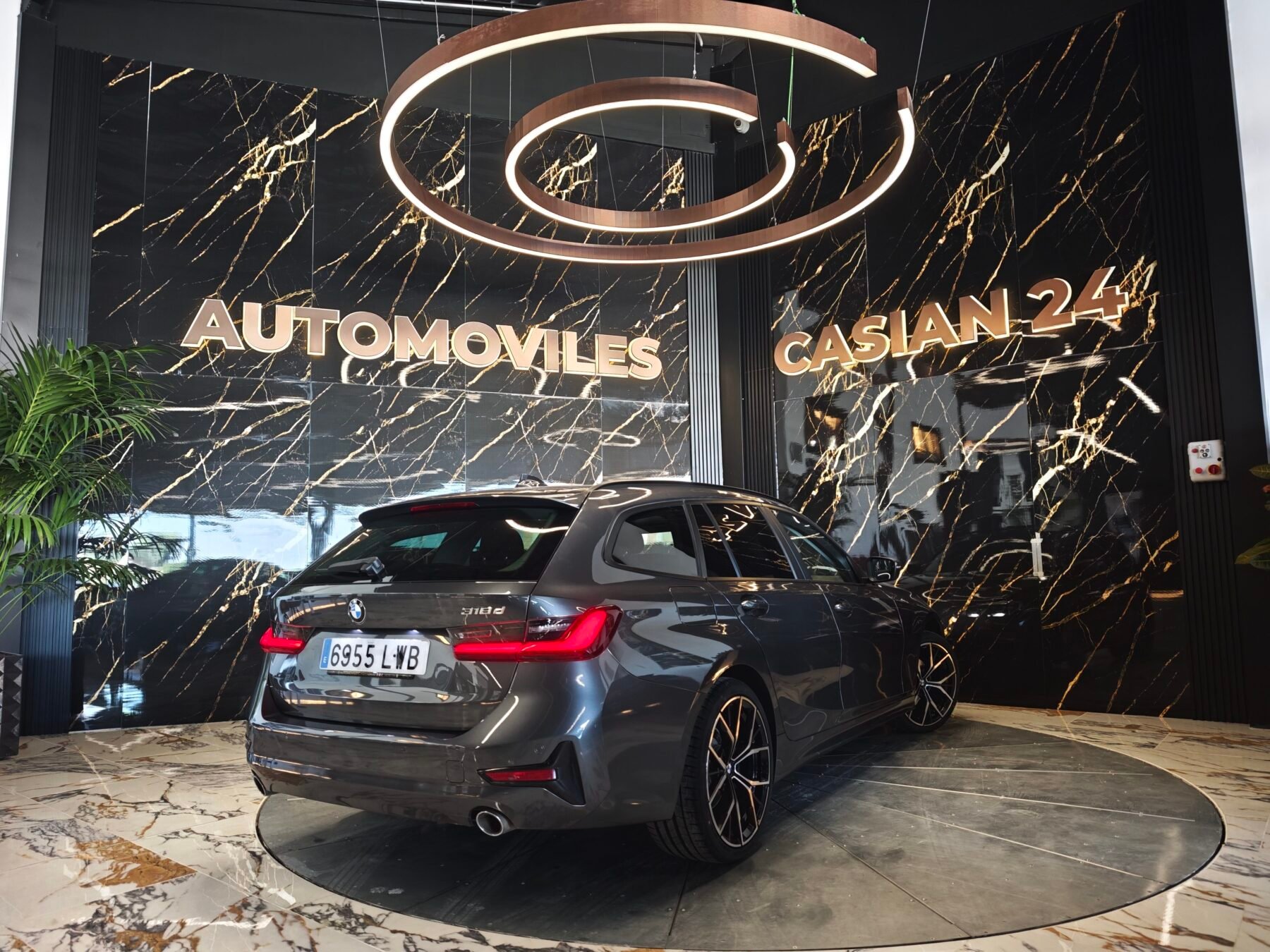 BMW 318d MOTOR 2.0 150CV Bi Turbo IMPOLUTO Auto.Touring