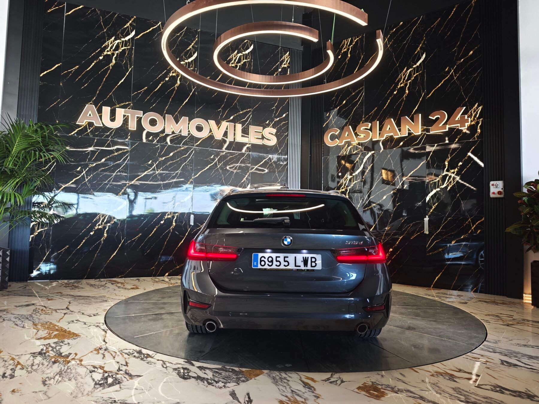 BMW 318d MOTOR 2.0 150CV Bi Turbo IMPOLUTO Auto.Touring