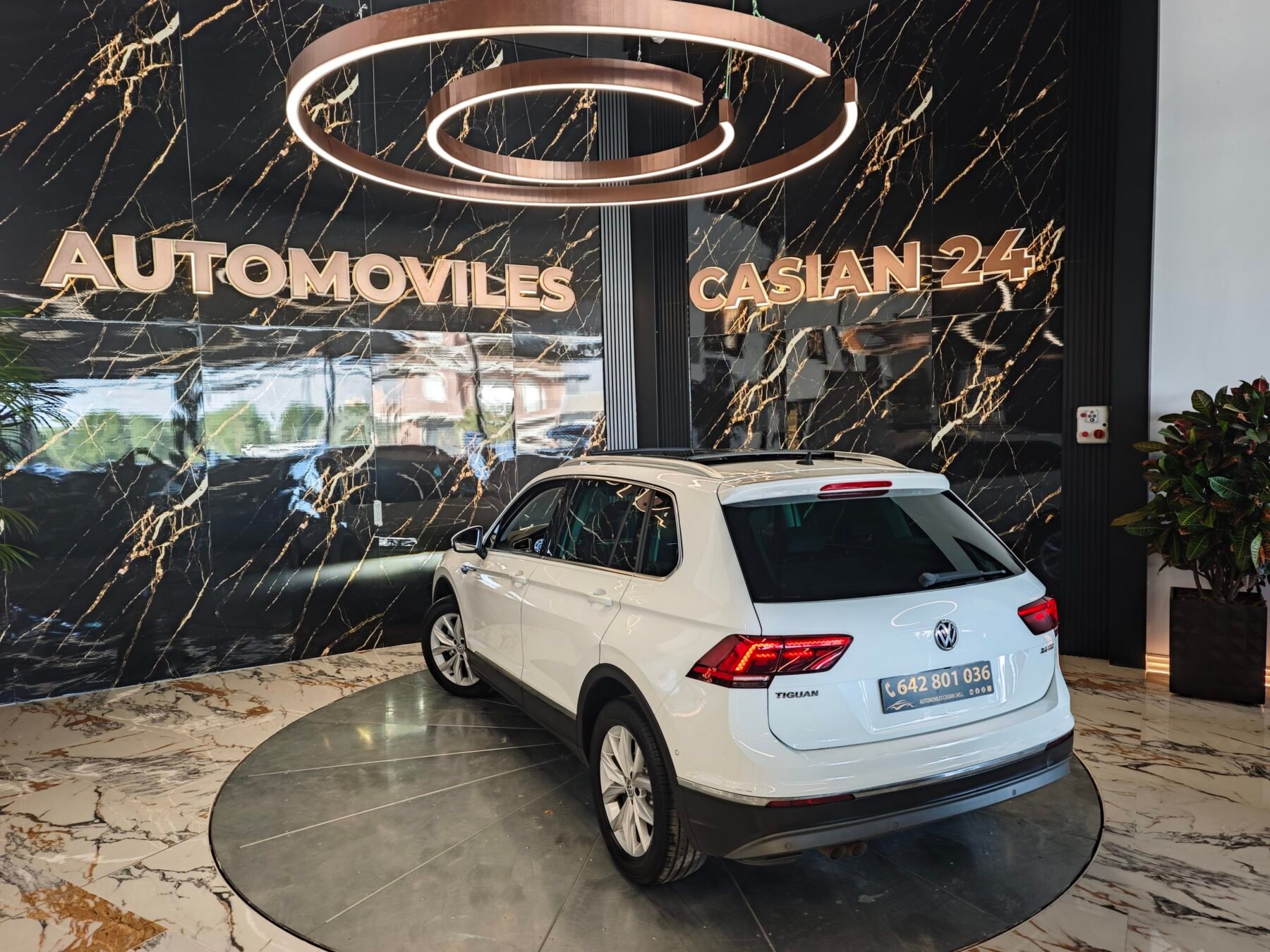 VOLKSWAGEN  Tiguan Sport Line 2.0 TDI  150CV DSG Panorama full