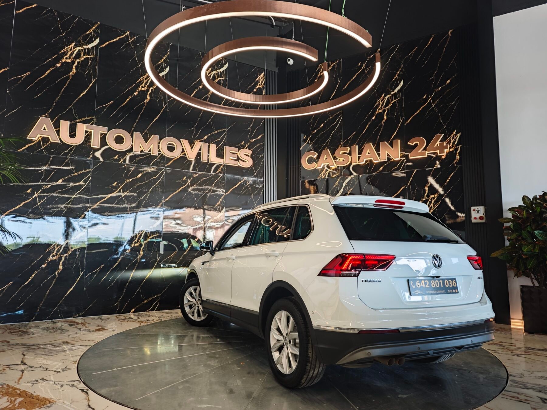 VOLKSWAGEN  Tiguan Sport Line 2.0 TDI  150CV DSG Panorama full