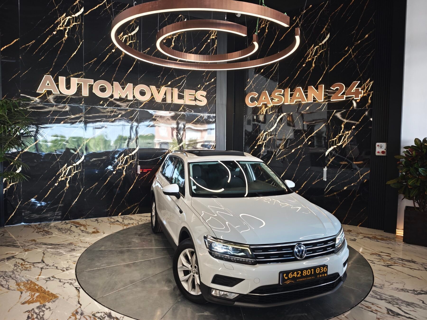 VOLKSWAGEN  Tiguan Sport Line 2.0 TDI  150CV DSG Panorama full