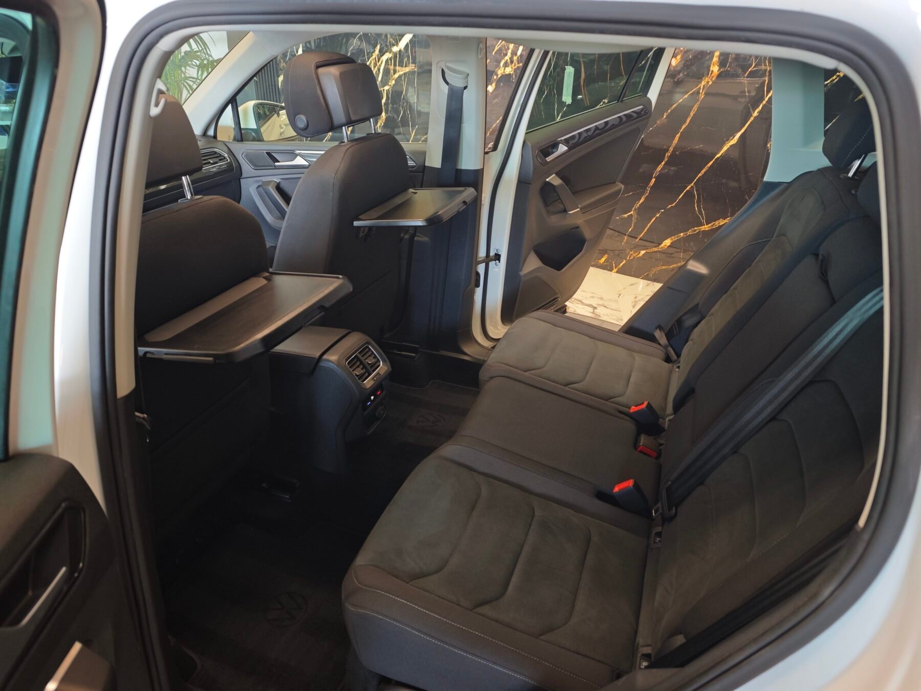 VOLKSWAGEN  Tiguan Sport Line 2.0 TDI  150CV DSG Panorama full