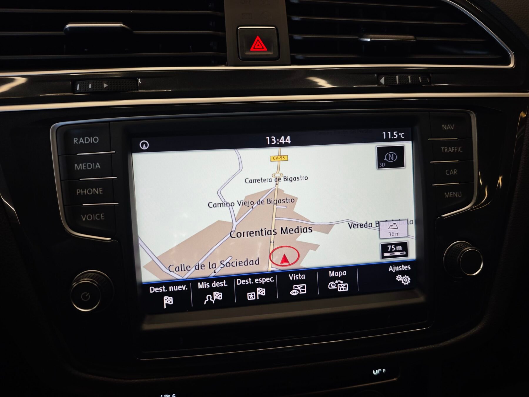 VOLKSWAGEN  Tiguan Sport Line 2.0 TDI  150CV DSG Panorama full