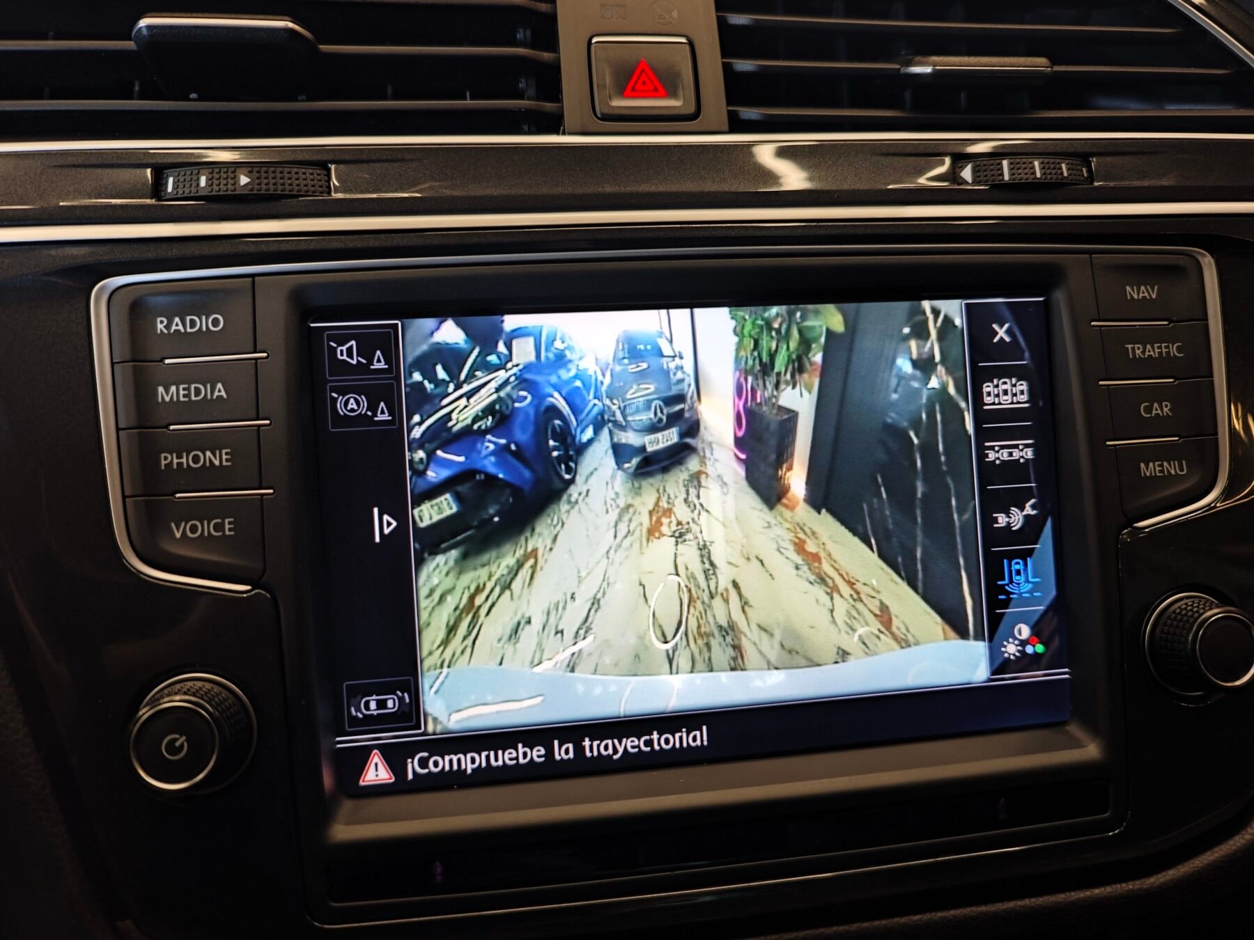 VOLKSWAGEN  Tiguan Sport Line 2.0 TDI  150CV DSG Panorama full