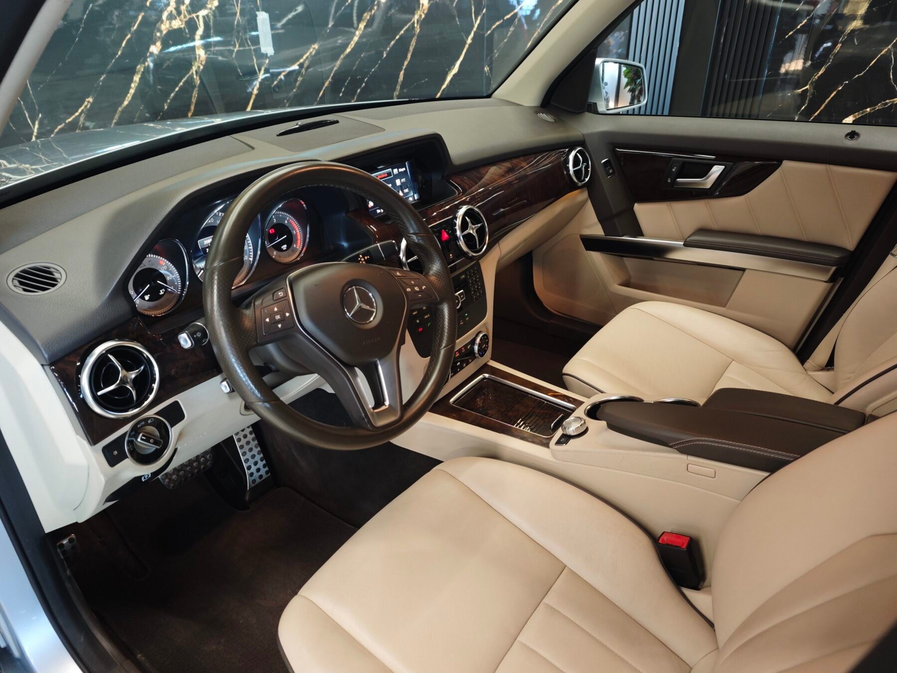 MERCEDES-BENZ GLK 220 CDI 7G AVANTGARDE