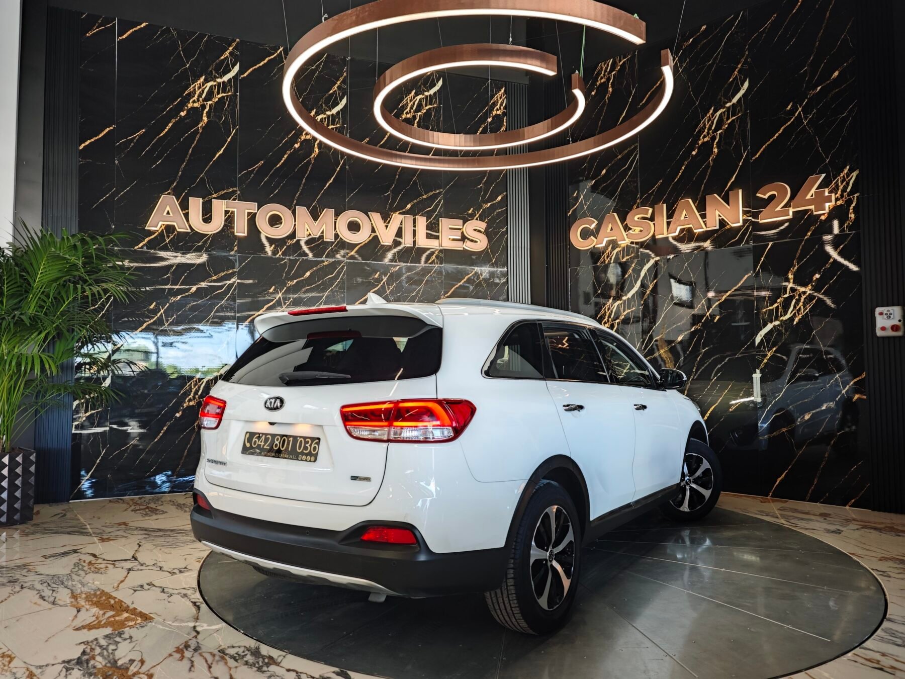 KIA  Sorento 2.2 CRDi Drive 4x2 7PLAZAS Sport edition PANORAMA