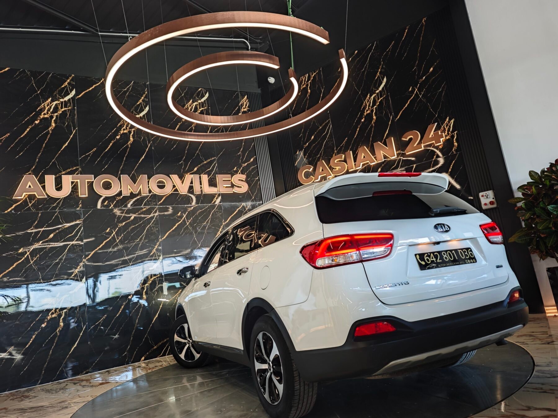 KIA  Sorento 2.2 CRDi Drive 4x2 7PLAZAS Sport edition PANORAMA