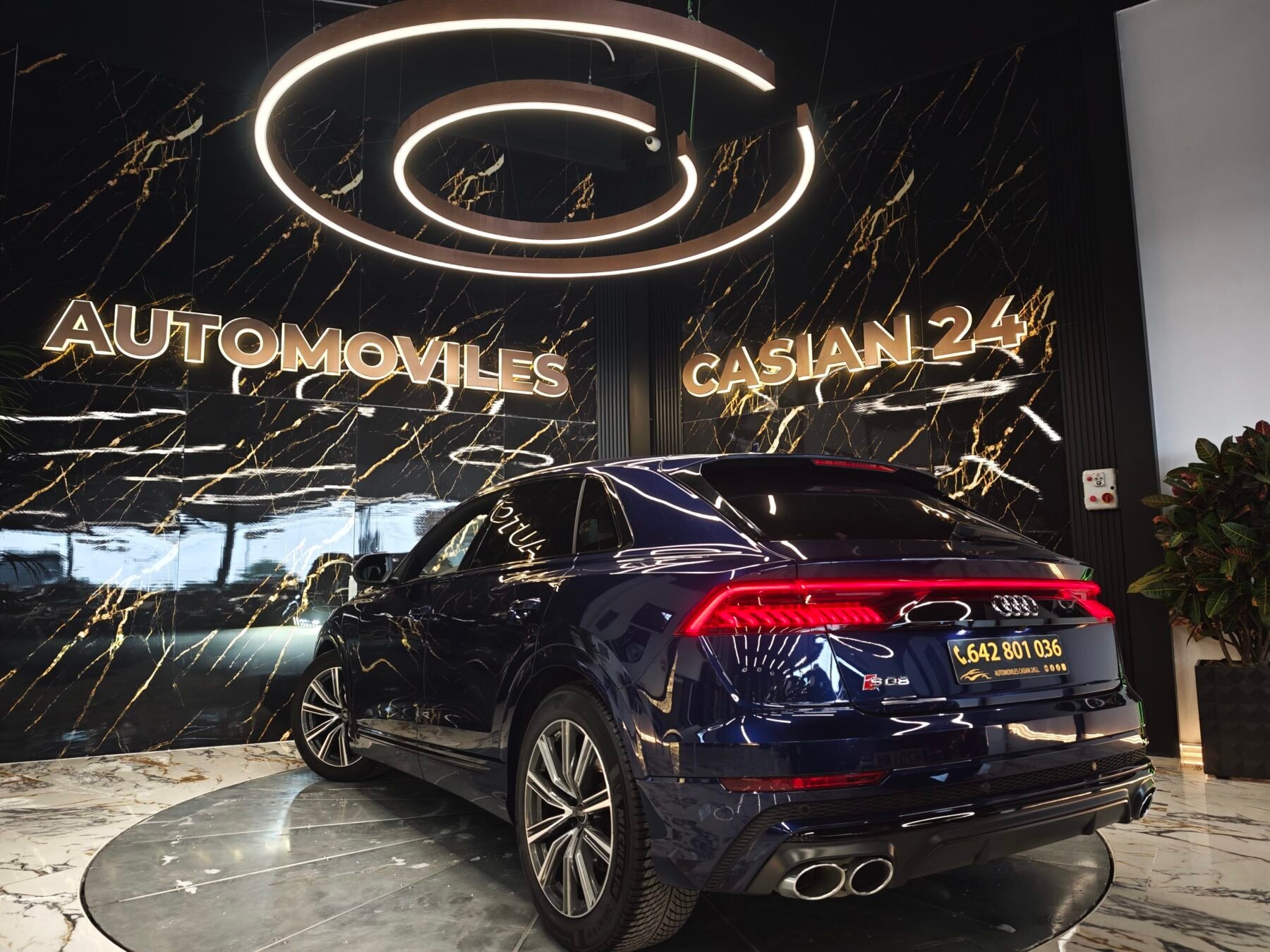 AUDI AUDI Q8 SQ8 TFSI 373kW 507CV quattro tiptronic Cambio 8Velocidades