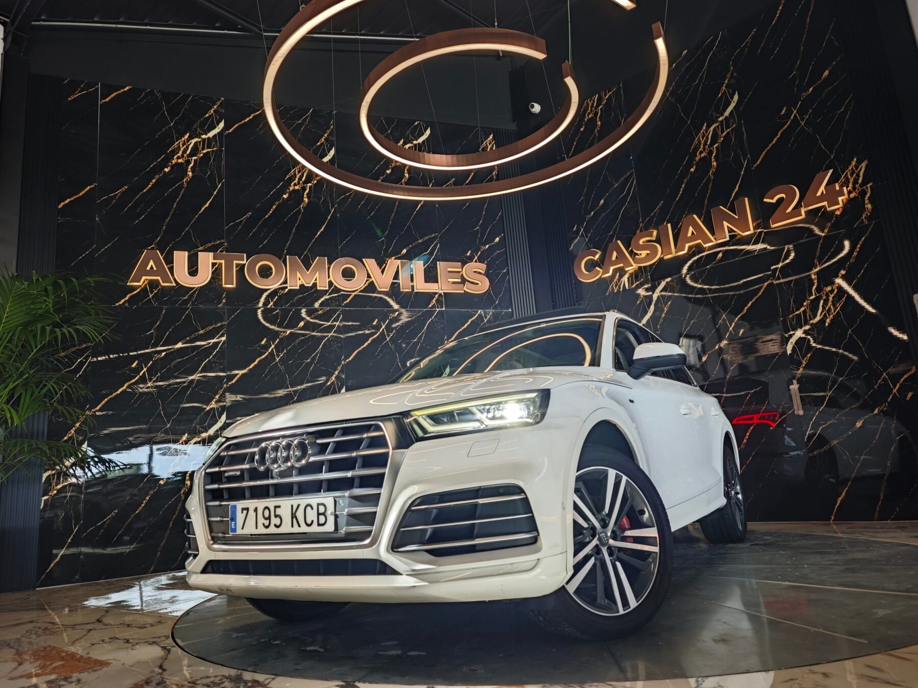 AUDI Q5 S line 2.0 TDI 140kW quattro S tronic