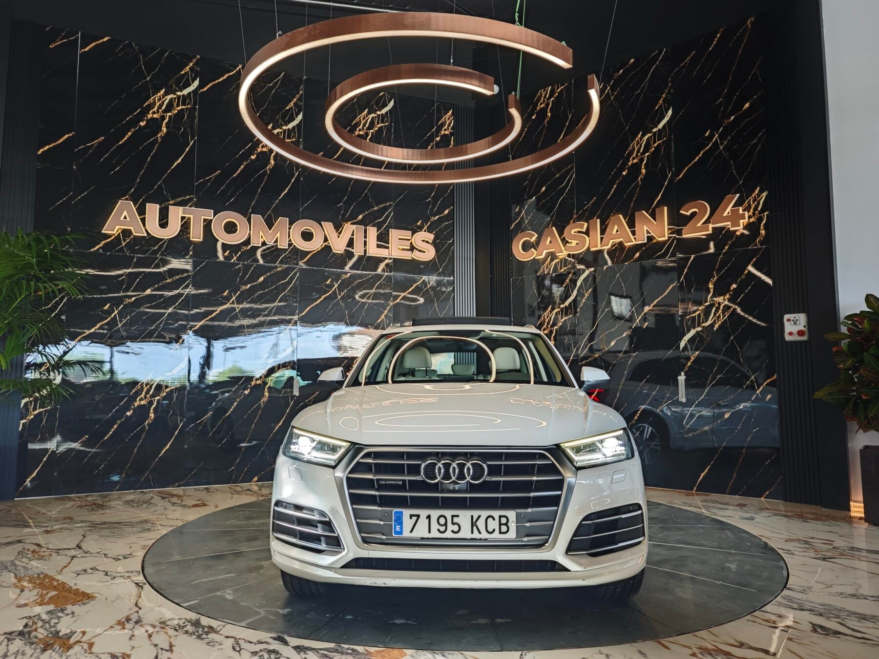 AUDI Q5 S line 2.0 TDI 140kW quattro S tronic