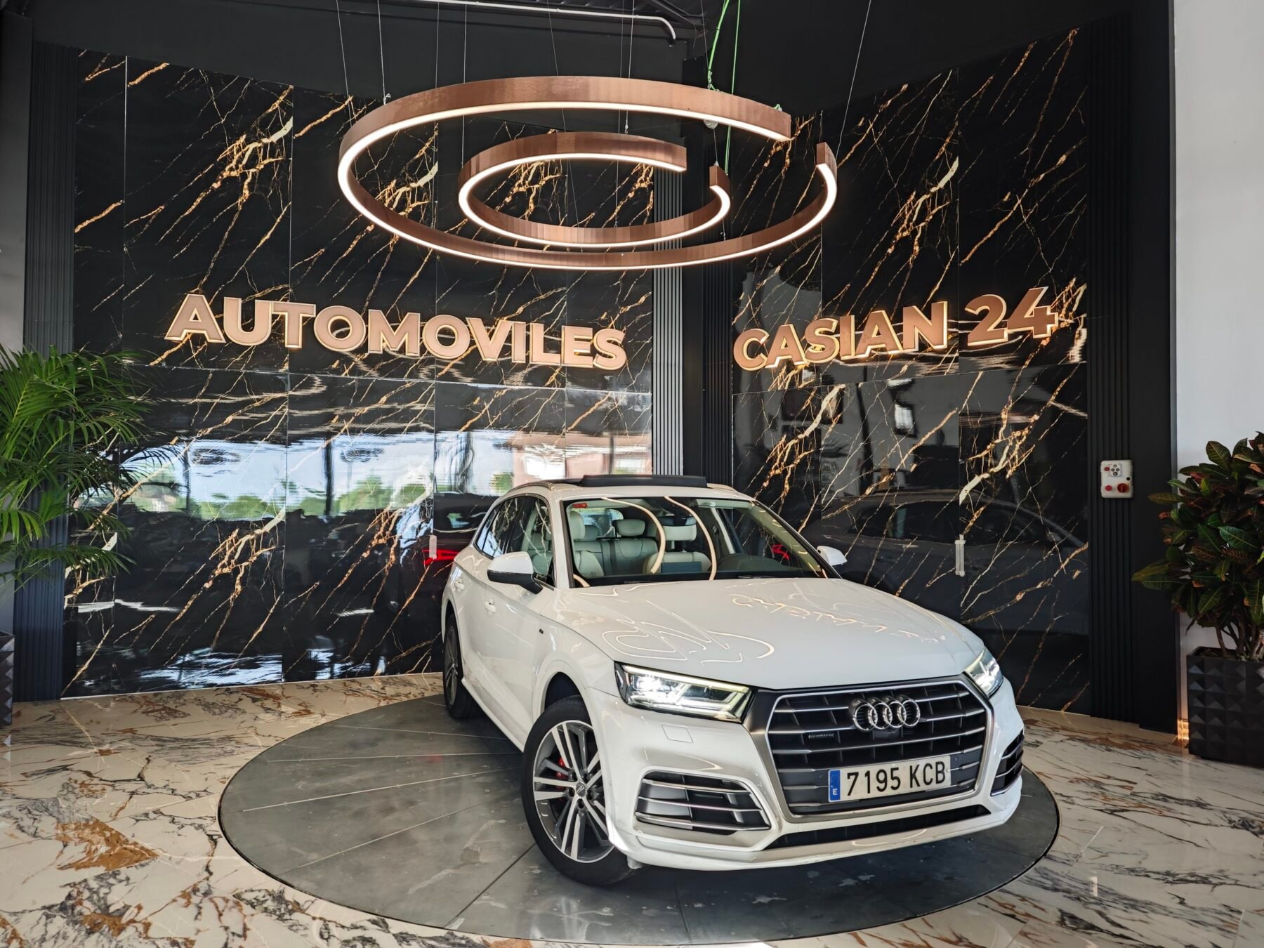 AUDI Q5 S line 2.0 TDI 140kW quattro S tronic