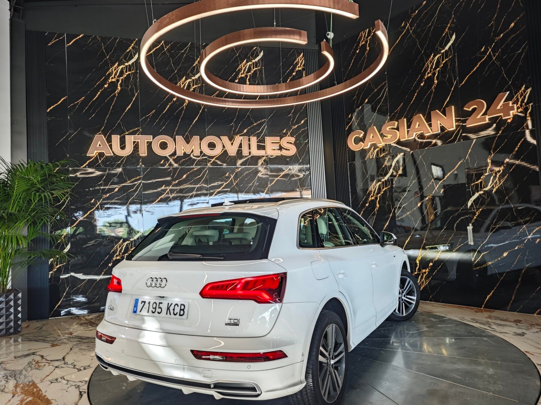 AUDI Q5 S line 2.0 TDI 140kW quattro S tronic