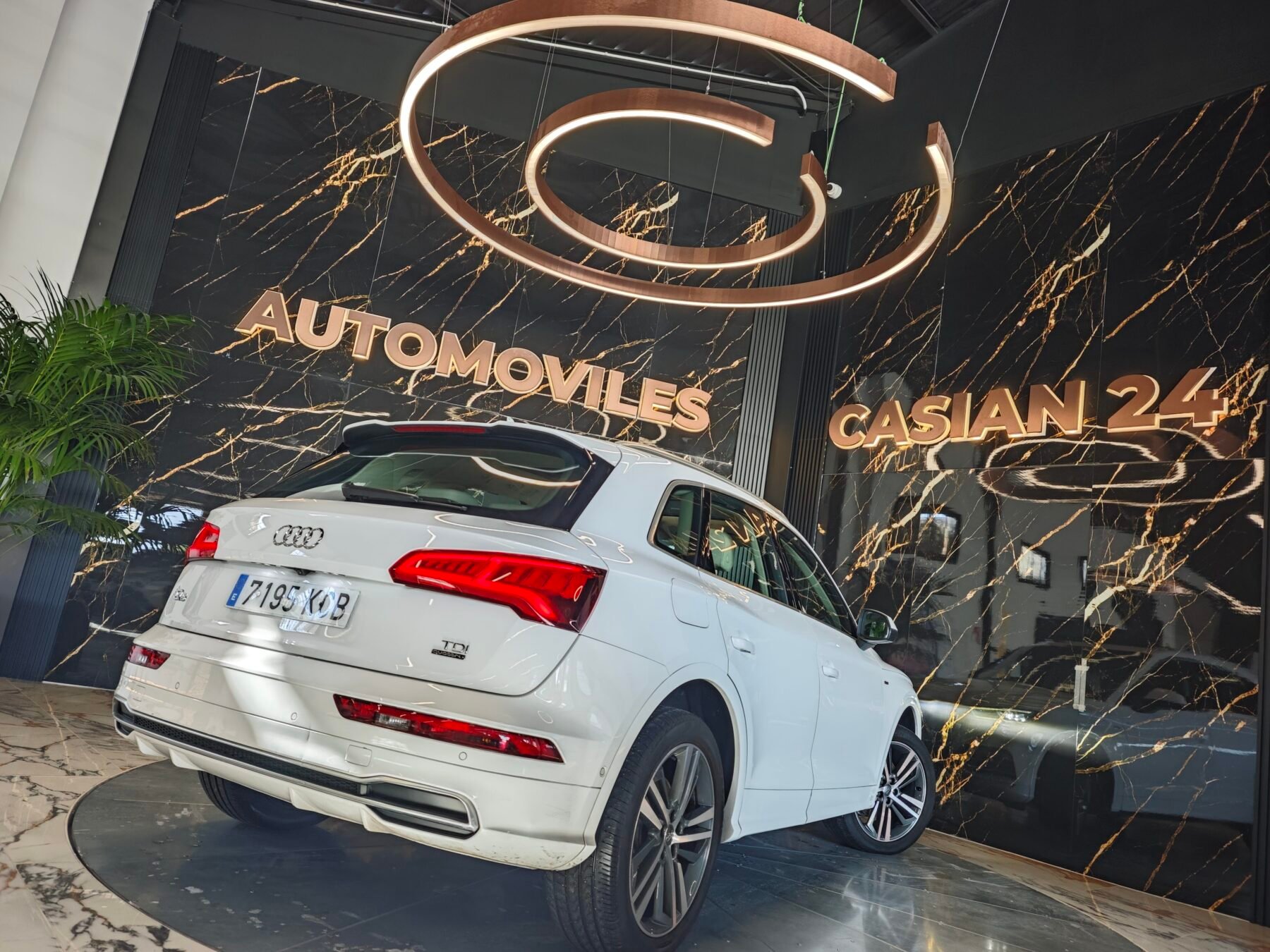 AUDI Q5 S line 2.0 TDI 140kW quattro S tronic