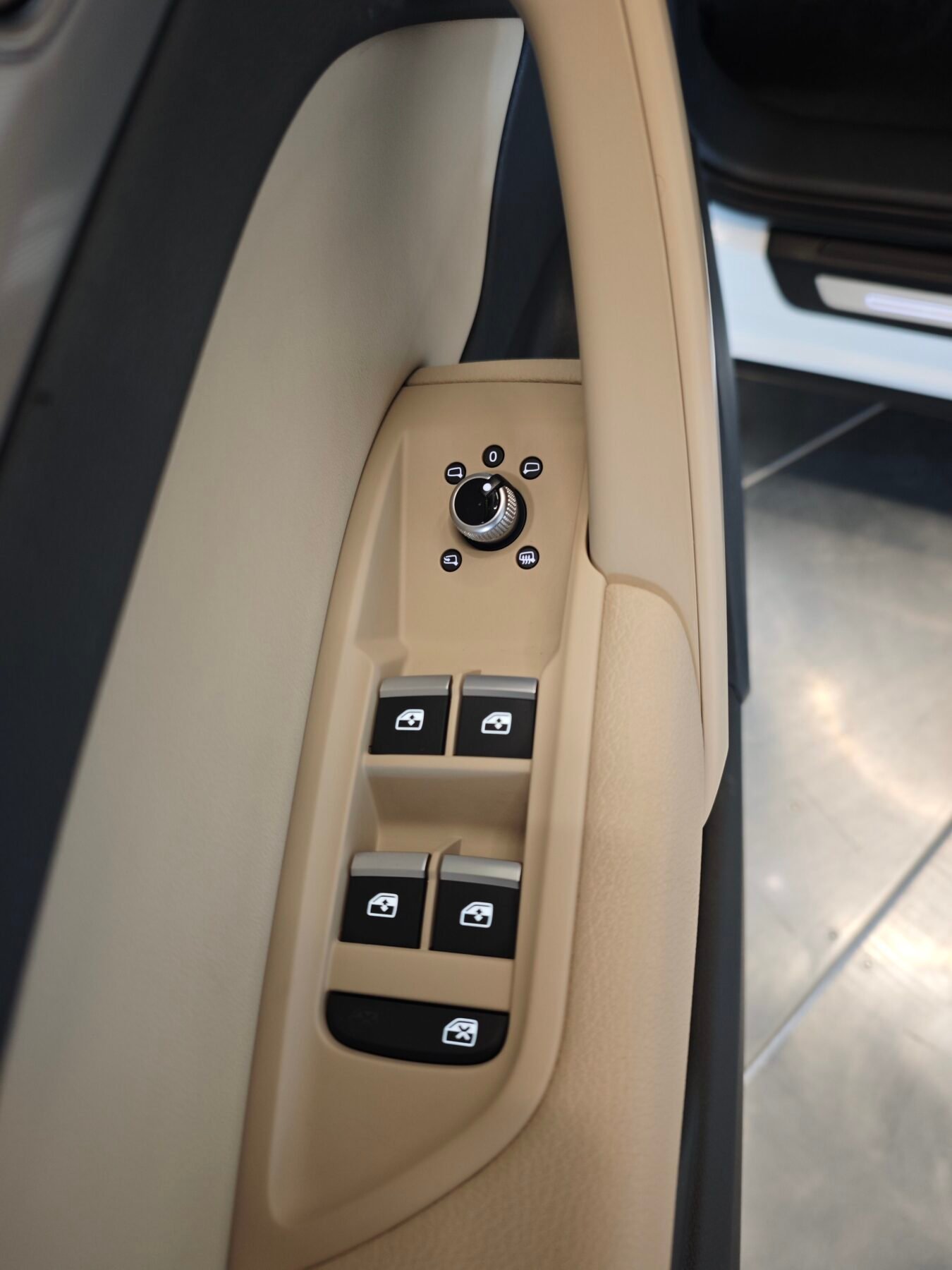 AUDI Q5 S line 2.0 TDI 140kW quattro S tronic